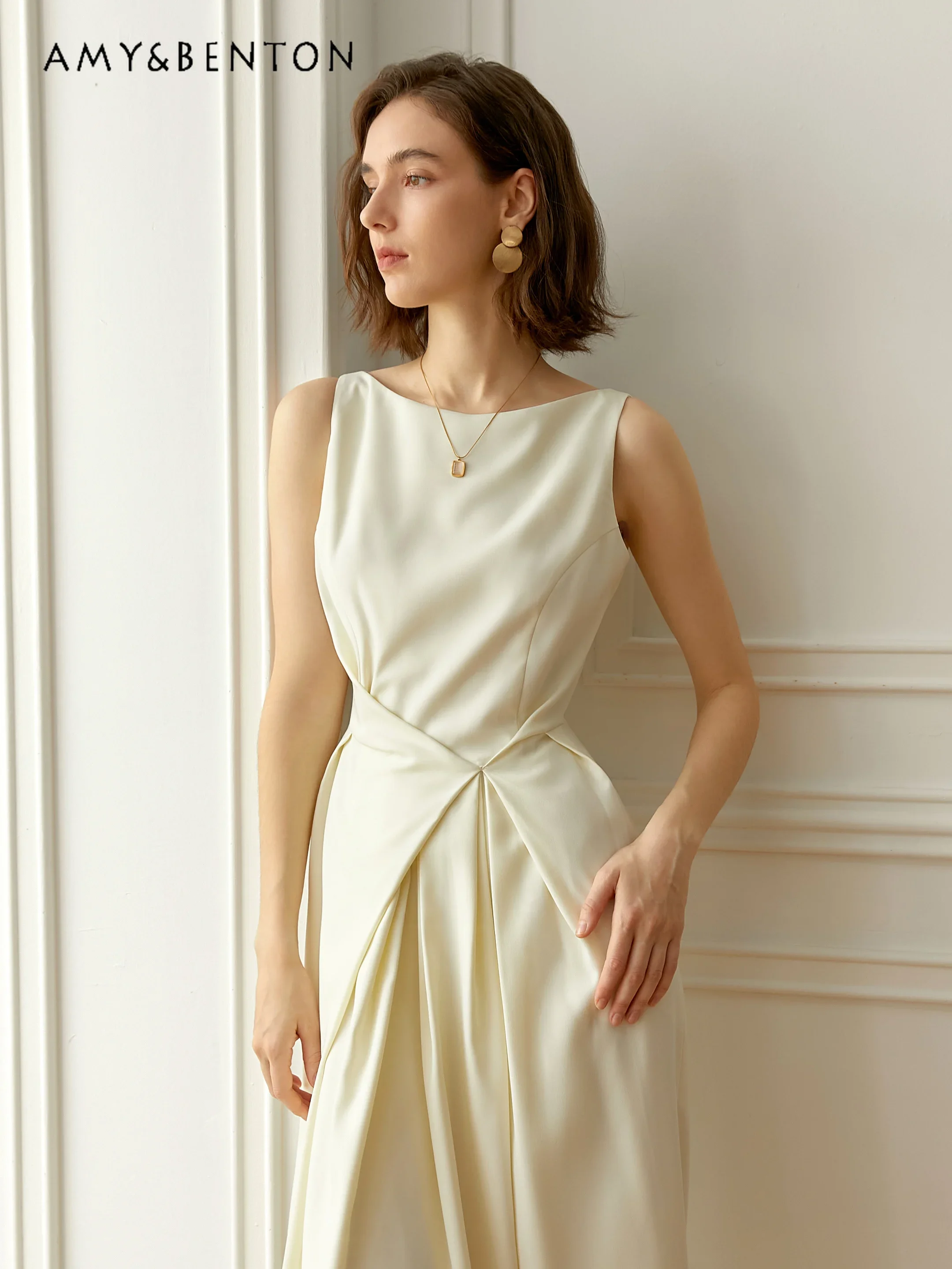 Elegant Graceful Sleeveless OL Dress Autumn New Women Wedding Dresses French High-Grade Fashion Slim-Fit Midi A-line Dresses
Elegant Graceful Sleeveless OL Dress Autumn New Women Wedding Dresses French High-Grade Fashion Slim-Fit Midi A-line Dresses