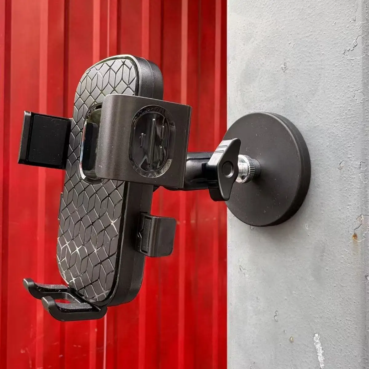 Universal Strong Magnet Phone Holder 360 Degree Joint Rotation Support Bracket for Fixed Video Shooting Outdoor Activities
Universal Strong Magnet Phone Holder 360 Degree Joint Rotation Support Bracket for Fixed Video Shooting Outdoor Activities