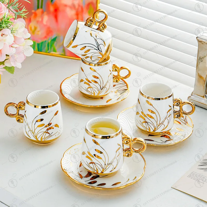 Deluxe ceramic coffee cup, tea cup and saucer set, does not contain bisphenol A and can be put in the microwave oven.
Deluxe ceramic coffee cup, tea cup and saucer set, does not contain bisphenol A and can be put in the microwave oven.