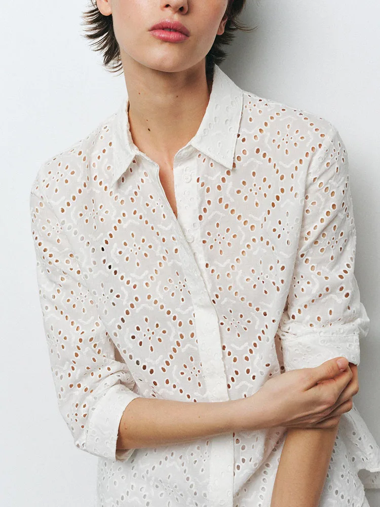 Spring New Arrival Women's Casual Long Sve Hollow out Embroidery Stand Collar irt Commute Sle Pure Color Other 00%
Spring New Arrival Women's Casual Long Sve Hollow out Embroidery Stand Collar irt Commute Sle Pure Color Other 00%