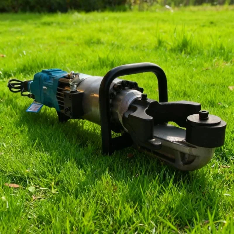 Hot Sale Factory Outlet Portable Rebar Straightening And Bending Integrated Machine
Hot Sale Factory Outlet Portable Rebar Straightening And Bending Integrated Machine