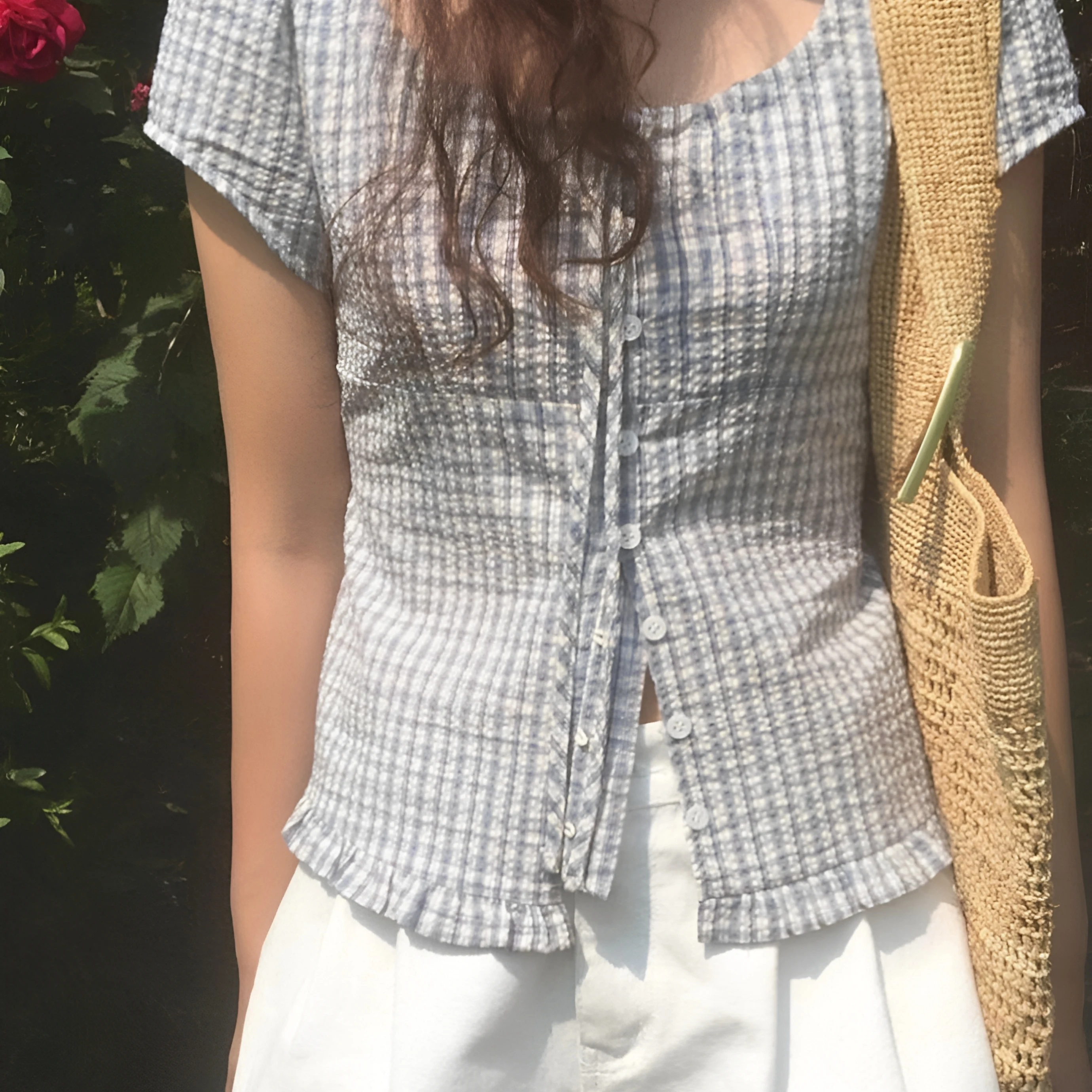 Korean Style Sweet Plaid Short Sleeve Shirt Women's Summer New Design Slimming Versatile Elegant Top Commute Style round Neck...
Korean Style Sweet Plaid Short Sleeve Shirt Women's Summer New Design Slimming Versatile Elegant Top Commute Style round Neck...