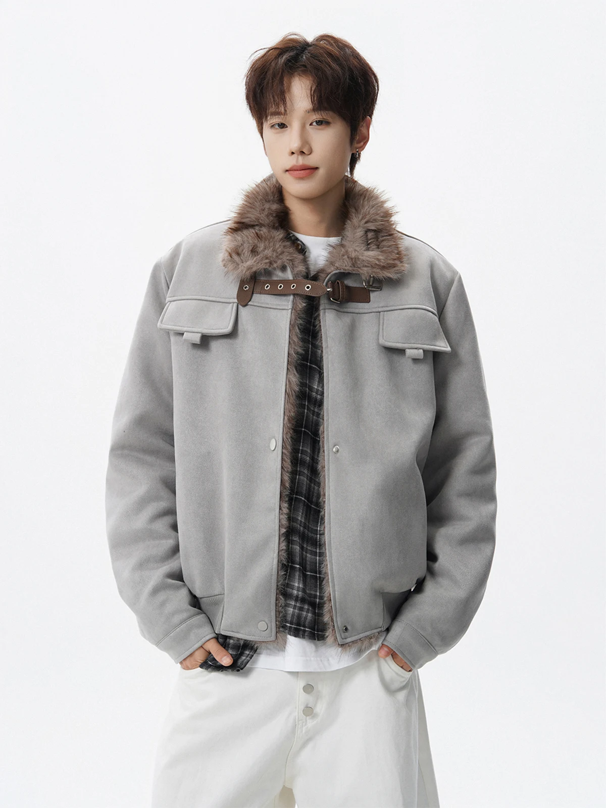 American Retro Suede Fur Collar Cotton Jaet Men Winter Thiened Warm Cotton Coat Loose Versatile Fce Lined Outerwear
American Retro Suede Fur Collar Cotton Jaet Men Winter Thiened Warm Cotton Coat Loose Versatile Fce Lined Outerwear