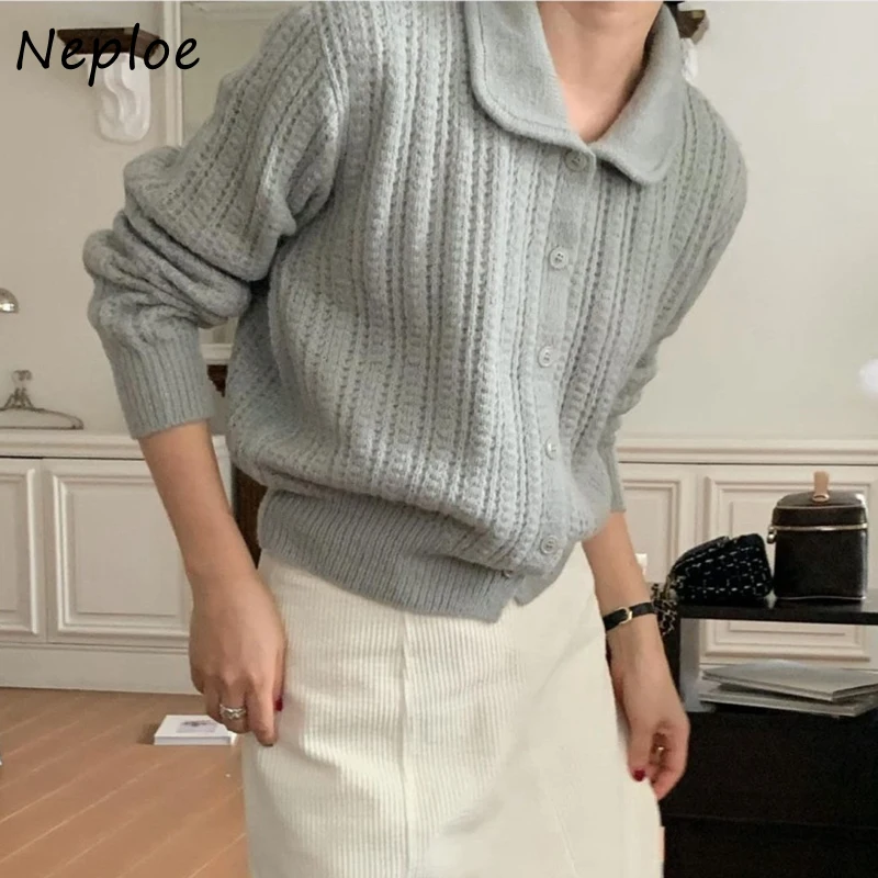 Neploe, корейский шикарный, нежный стиль, уменьшающий возраст, вязаный кардиган с воротником «Питер Пэн», Femme, 2022, осенне-зимний свободный свитер, пальто
Neploe, корейский шикарный, нежный стиль, уменьшающий возраст, вязаный кардиган с воротником «Питер Пэн», Femme, 2022, осенне-зимний свободный свитер, пальто