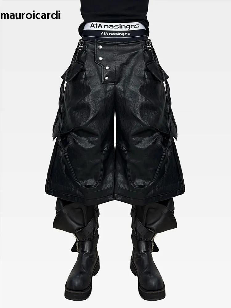 Mauroicardi Spring Autumn Cool Black Pu Leather Wide Leg Calf-Length Pants for Men Luxury Brands Designer Original Clothes 2026
Mauroicardi Spring Autumn Cool Black Pu Leather Wide Leg Calf-Length Pants for Men Luxury Brands Designer Original Clothes 2026