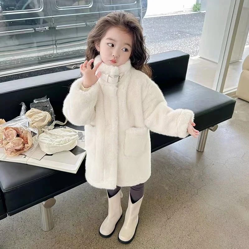2026 New Acket For Kids Luxury Designer Clothing Girls Faux Fox Fur Coat Kids Long Sleeve Faux Fur Jacket Winter Fur Coats
2026 New Acket For Kids Luxury Designer Clothing Girls Faux Fox Fur Coat Kids Long Sleeve Faux Fur Jacket Winter Fur Coats