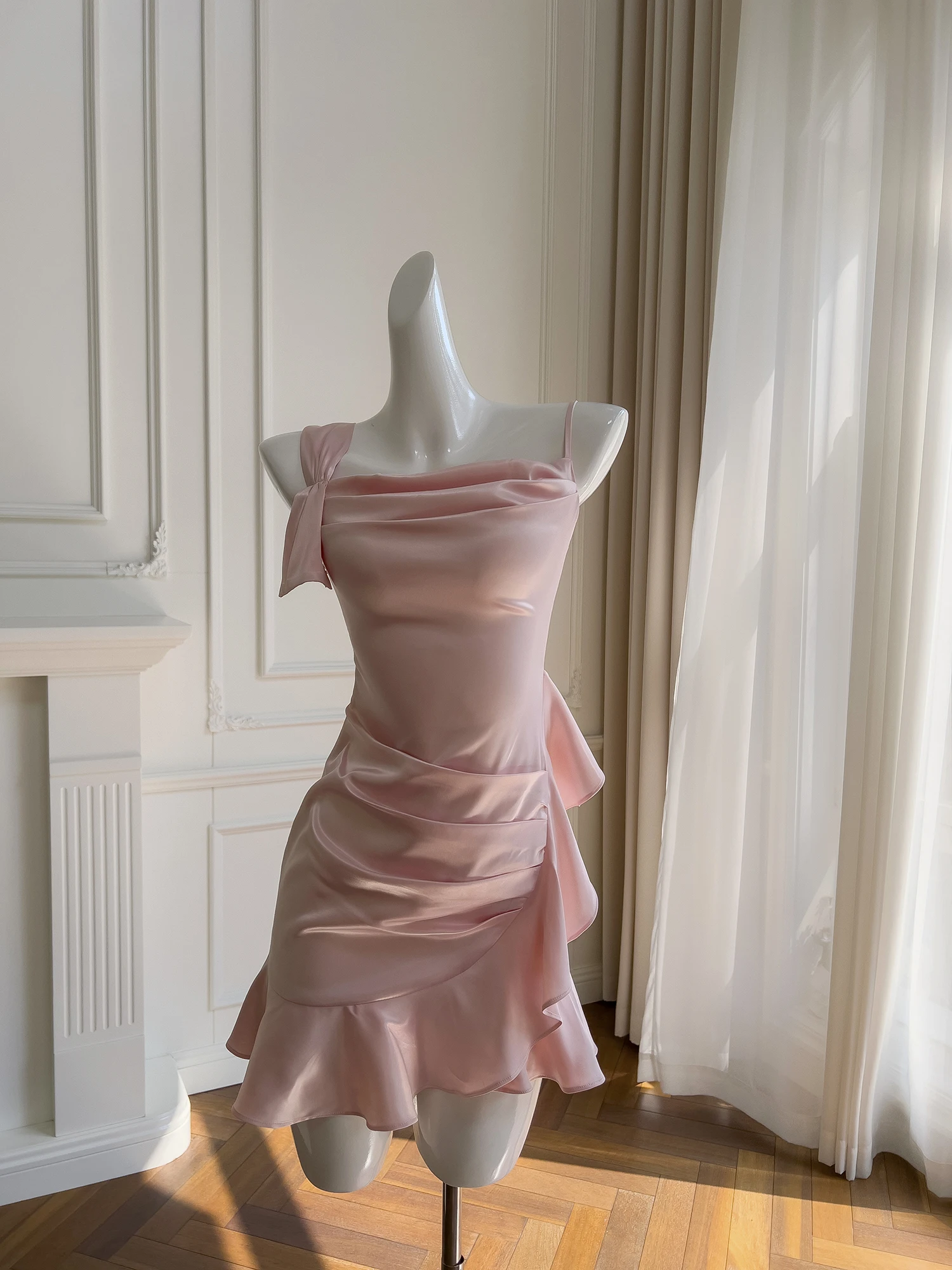 Retro LuxeSweet Satin Birthday Dr Pink Blouse Fem Beach Apparel Casual Wear Comfortable FitHigh Waist Zipper Baing Dr
Retro LuxeSweet Satin Birthday Dr Pink Blouse Fem Beach Apparel Casual Wear Comfortable FitHigh Waist Zipper Baing Dr