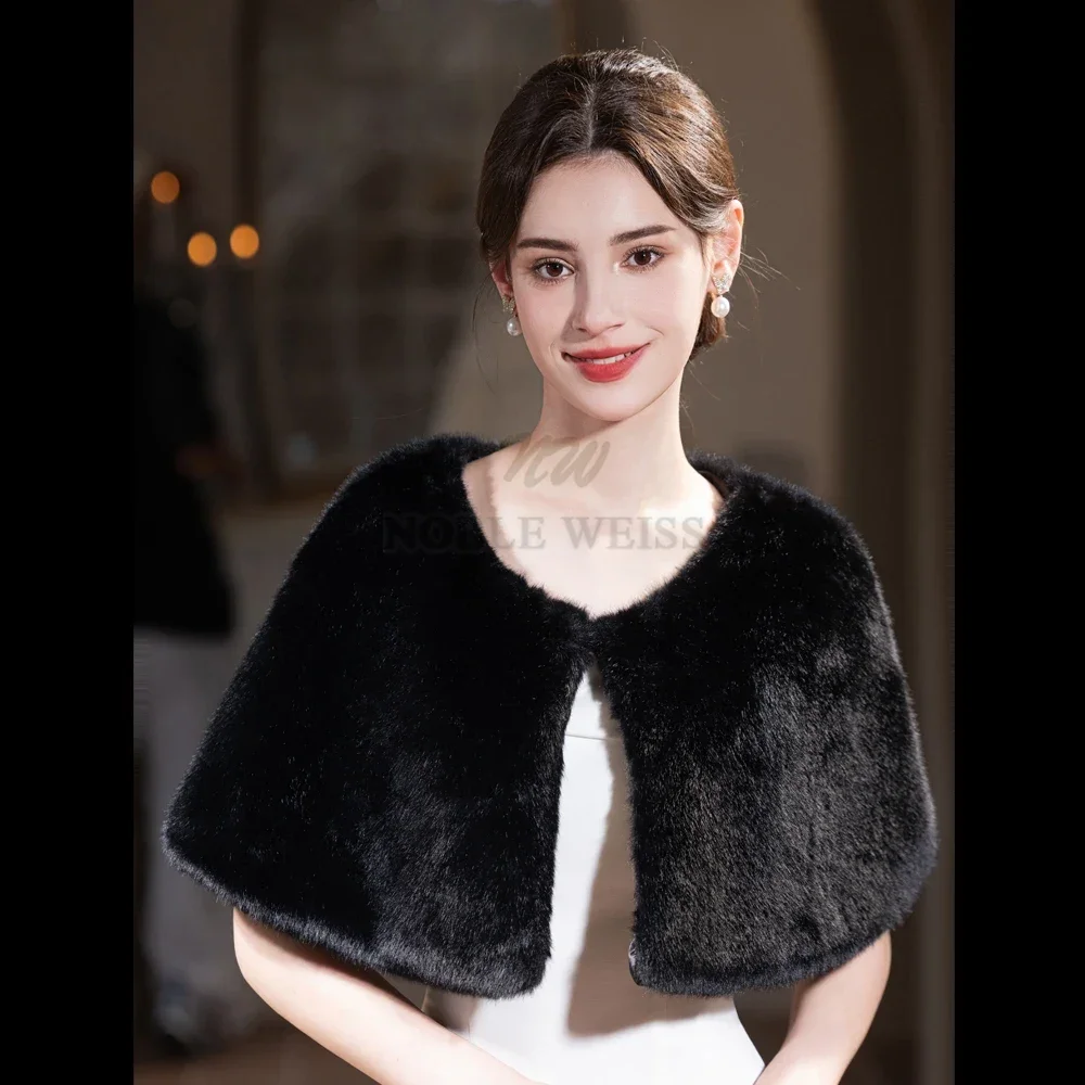 Black Wedding Shawl Winter Warm Bridal Bolero Prom Party Wrap Party Cape Faux Fur Top Customized
Black Wedding Shawl Winter Warm Bridal Bolero Prom Party Wrap Party Cape Faux Fur Top Customized