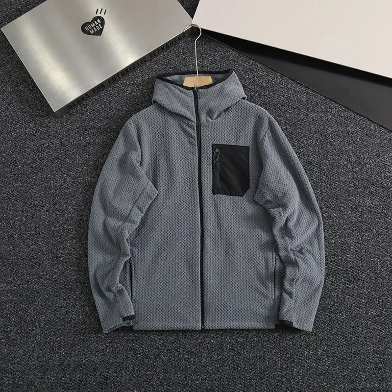 Outdoor Men's and Women's Leisure Sports Fishing Travel Trend Mountain Grab Velvet Hooded Wavy Camping All-match Jacket
Outdoor Men's and Women's Leisure Sports Fishing Travel Trend Mountain Grab Velvet Hooded Wavy Camping All-match Jacket