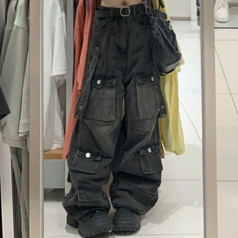 Y2K Vintage Women Korean Black Cargo Pants Pocket Baggy Straight Trousers Wide Leg Denim Jeans High Waist Oversize Men Clothes
Y2K Vintage Women Korean Black Cargo Pants Pocket Baggy Straight Trousers Wide Leg Denim Jeans High Waist Oversize Men Clothes