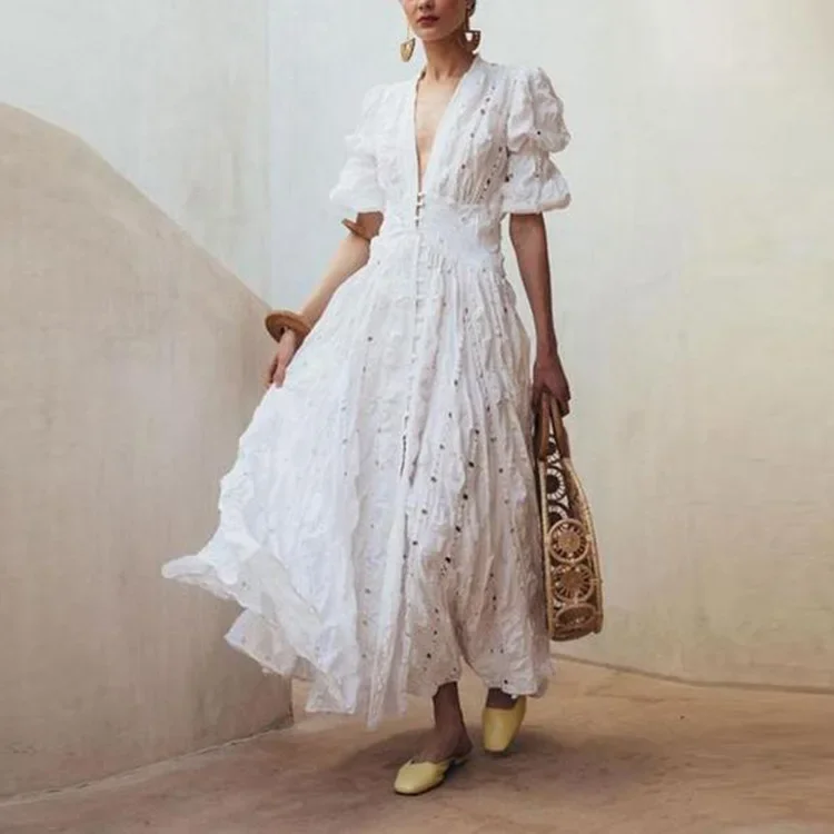 2024 Summer New European and American Fashion Deep V Puff Sleeve Lace Dress Hollow Long Skirt New Style
2024 Summer New European and American Fashion Deep V Puff Sleeve Lace Dress Hollow Long Skirt New Style