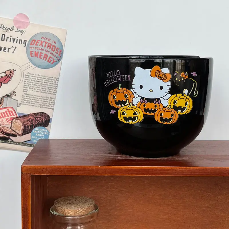 New Hello Kitty Halloween Soup Bowl Salad Bowl Ceramic 2025 Cartoon KT Cat Instant Noodles Bowl Can Insert Chopsticks Gifts Toys
New Hello Kitty Halloween Soup Bowl Salad Bowl Ceramic 2025 Cartoon KT Cat Instant Noodles Bowl Can Insert Chopsticks Gifts Toys