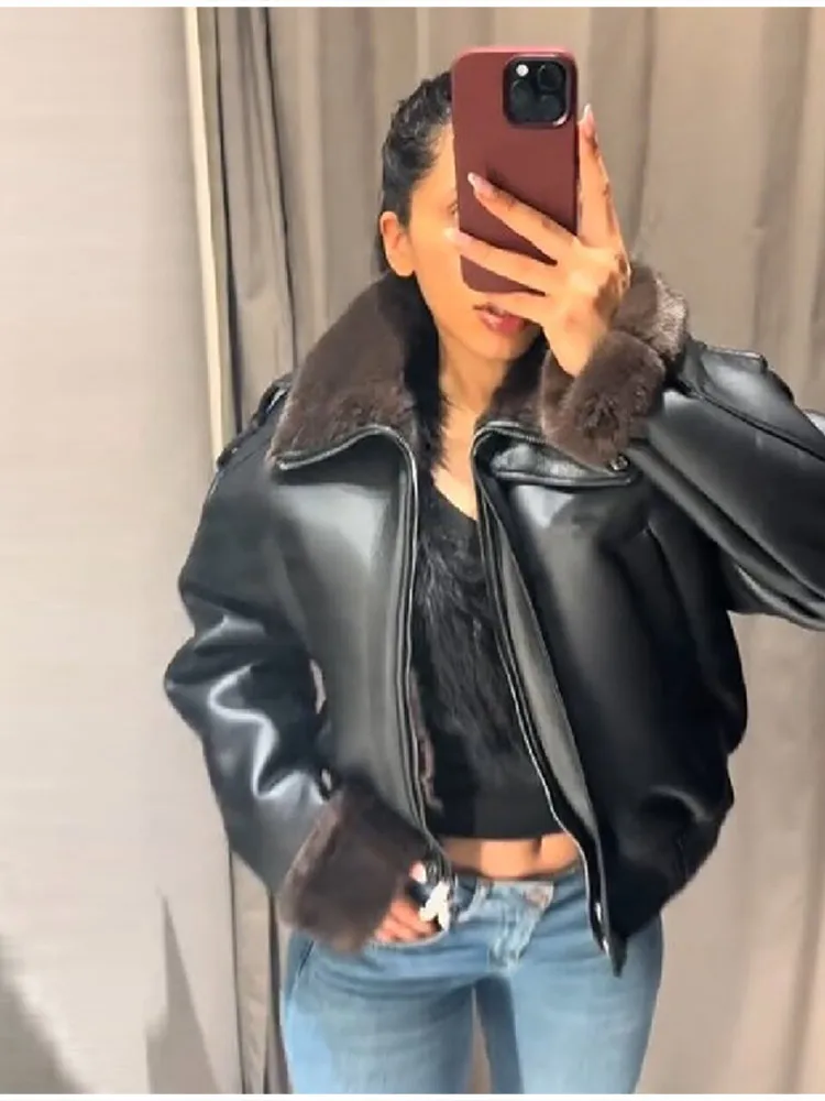 Женская кожаная куртка в стиле ретро, черная, утепленная, свободного кроя, для повседневной носки, для свиданий и поездок на работу, новинка 2026 года, повседневная одежда
Женская кожаная куртка в стиле ретро, черная, утепленная, свободного кроя, для повседневной носки, для свиданий и поездок на работу, новинка 2026 года, повседневная одежда