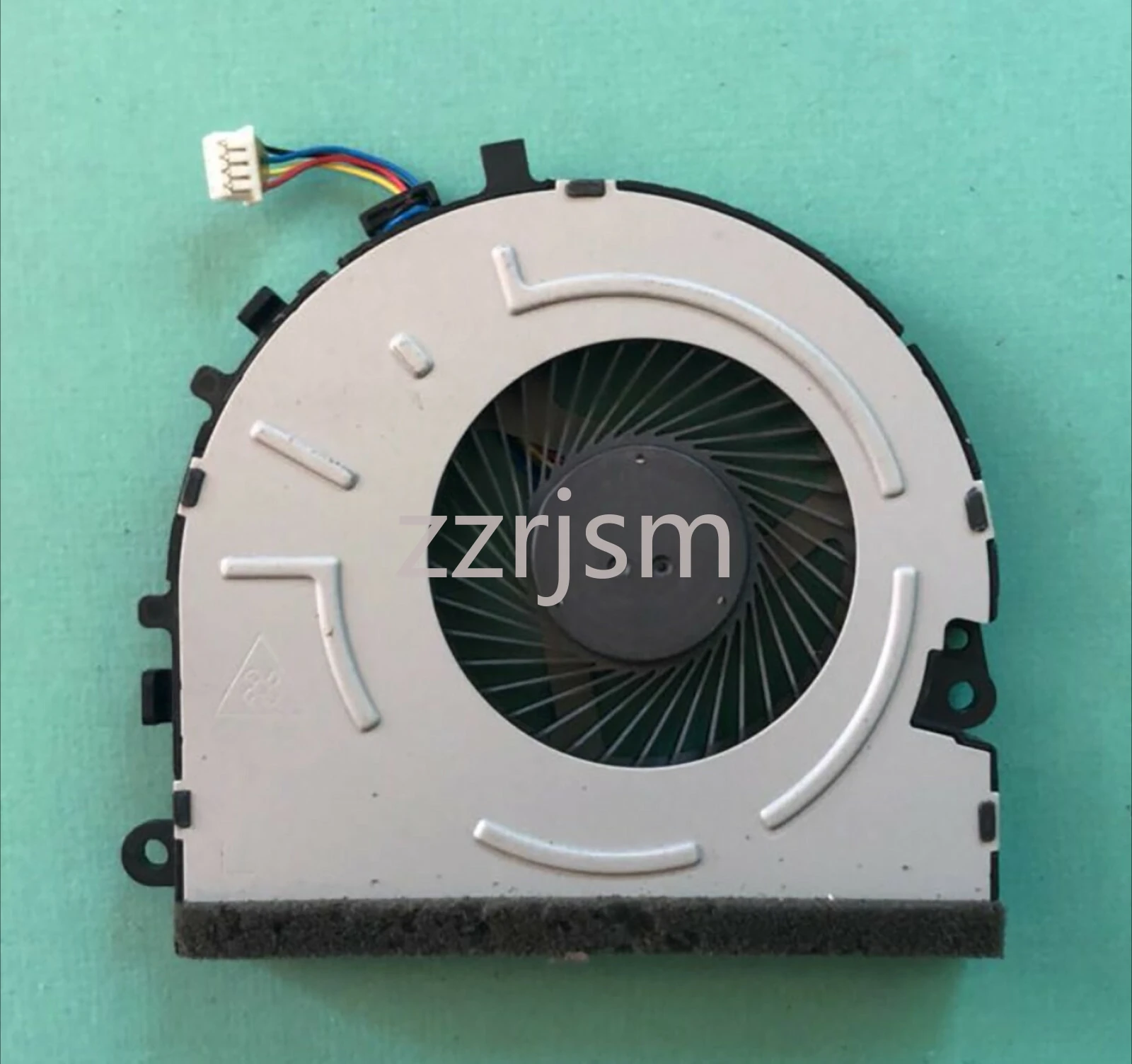 New for HP Notebook 15-DA 15-da0014TX CPU Cooling Fan DC28000L6D0 L20473-001
New for HP Notebook 15-DA 15-da0014TX CPU Cooling Fan DC28000L6D0 L20473-001