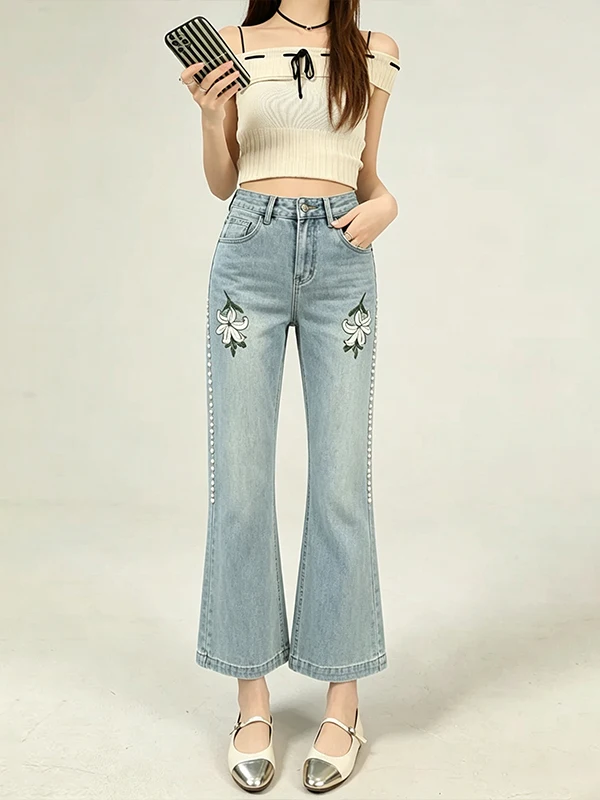 Retro Blue Heavy Embroidery High Waist Denim Jeans Women's Summer New Style Slimming Fashionable Versatile Micro Flare Pants
Retro Blue Heavy Embroidery High Waist Denim Jeans Women's Summer New Style Slimming Fashionable Versatile Micro Flare Pants