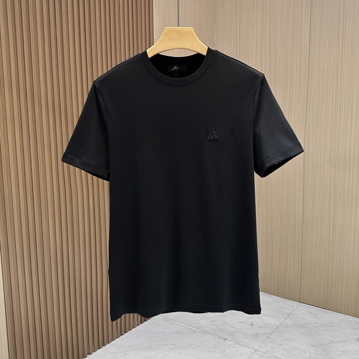 5DIKU 2025 Spring And Summer New Men's Short-sleeved T-shirt, Warm Texture, Soft And Delicate Touch M-3XL
5DIKU 2025 Spring And Summer New Men's Short-sleeved T-shirt, Warm Texture, Soft And Delicate Touch M-3XL