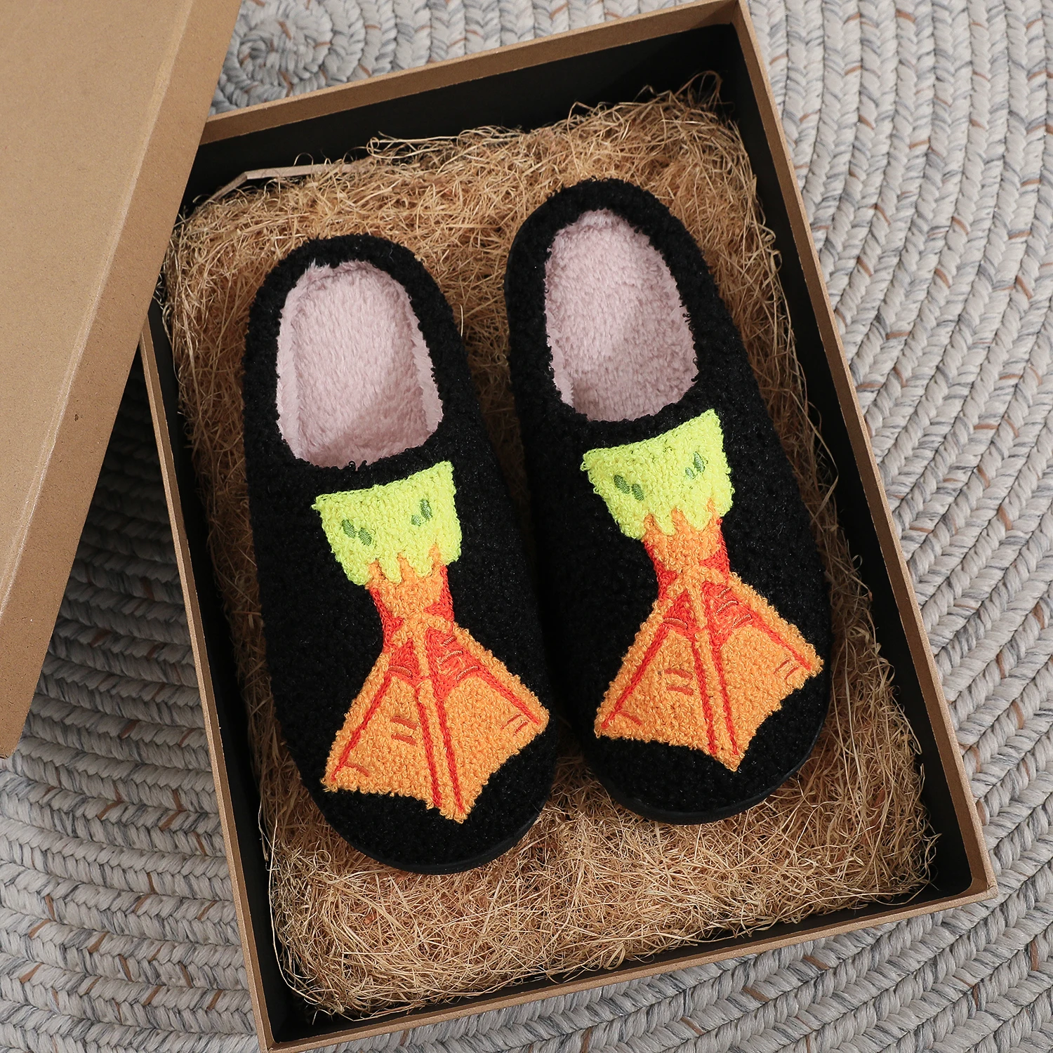 New Cute Duck Paw-Shaped Plush Slippers for Both Men and Women, Winter Thickened and Warm Soft-Soled Non-Slip Indoor Cotton Slippers, Versatile and Comfortable Floor Shoes for Home, Bedroom, and Living Room
New Cute Duck Paw-Shaped Plush Slippers for Both Men and Women, Winter Thickened and Warm Soft-Soled Non-Slip Indoor Cotton Slippers, Versatile and Comfortable Floor Shoes for Home, Bedroom, and Living Room