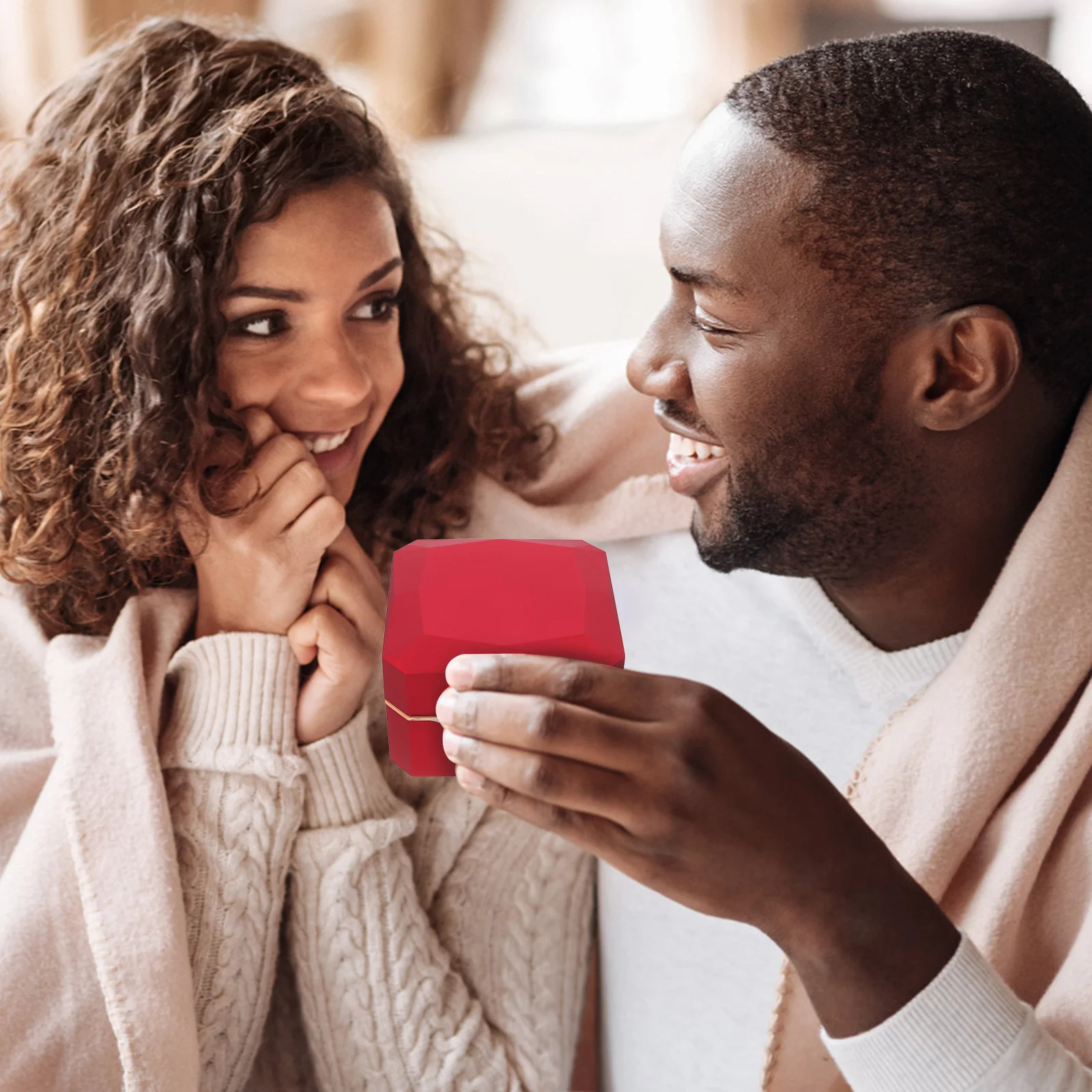 1pc Storage Box Octagonal Flipping Design Portable Premium Material For Watch Holder Clamshell Case Watch Gift Box
1pc Storage Box Octagonal Flipping Design Portable Premium Material For Watch Holder Clamshell Case Watch Gift Box