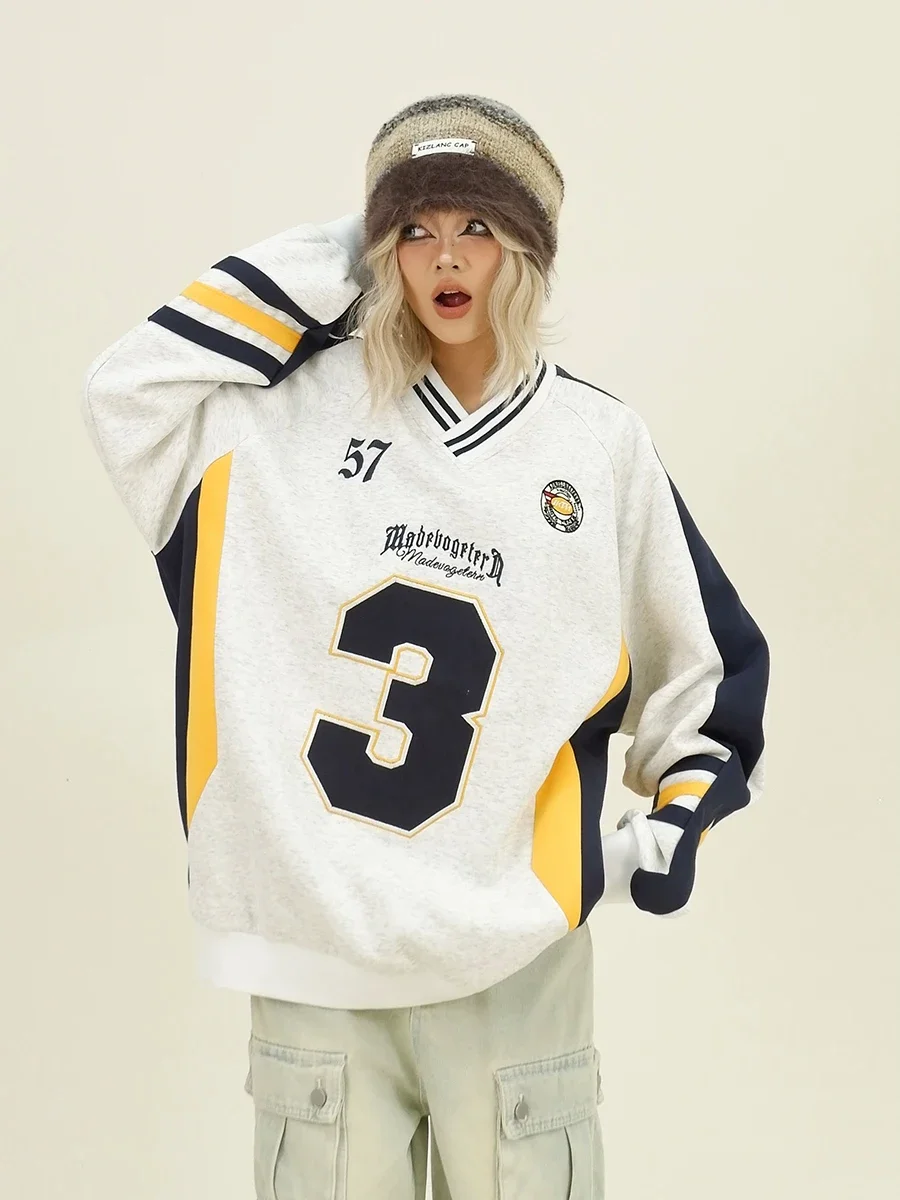 Contrasting Color Splicing V-neck Sweatshirts 2024 Autumn New Loose Bf American College Style Women Top
Contrasting Color Splicing V-neck Sweatshirts 2024 Autumn New Loose Bf American College Style Women Top