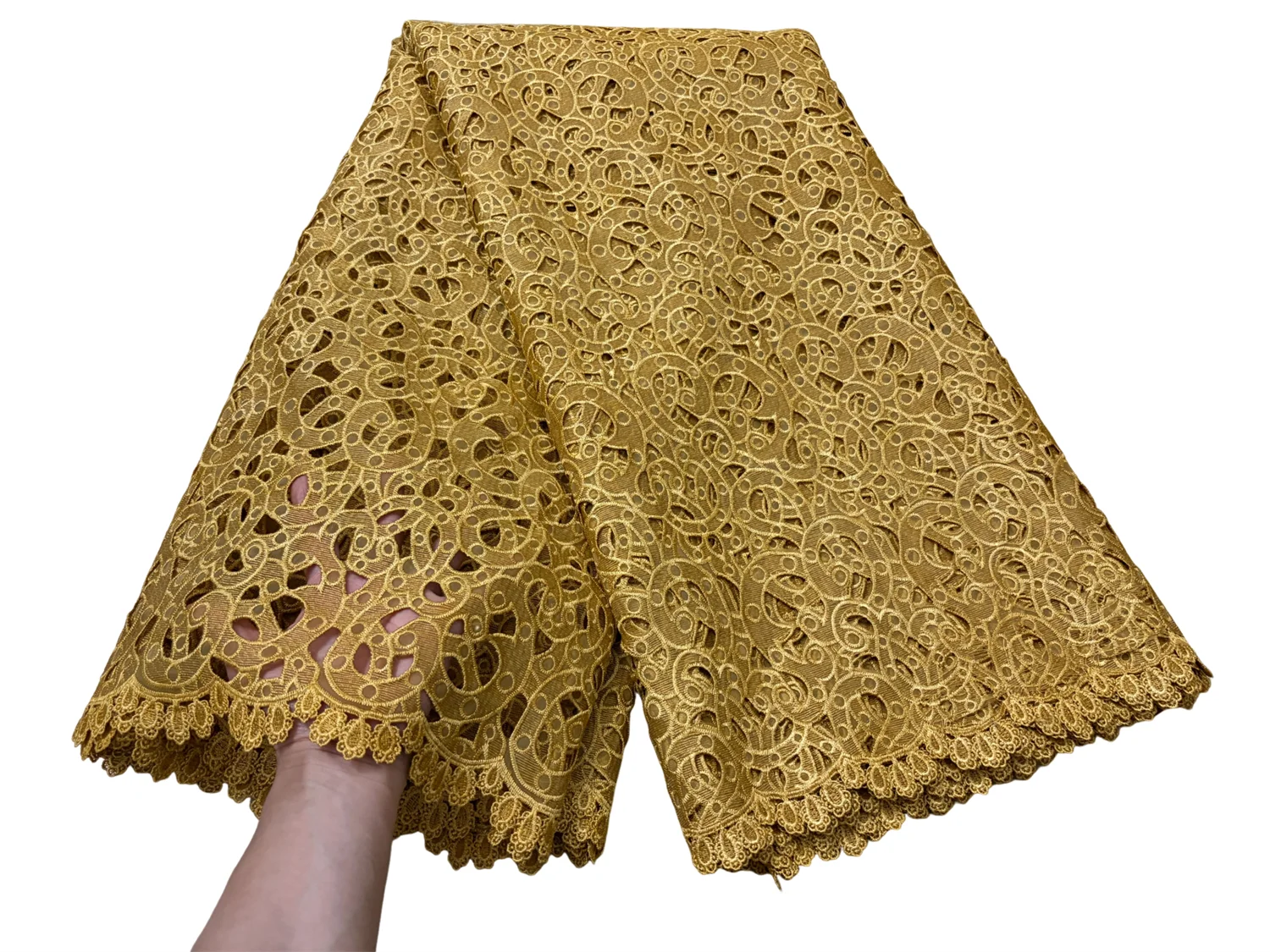 Fashion African Hollow Out Guipure Cord Lace Fabric 2026 High Quality Water Soluble French Lace Fabric For Woman Birthday Party
Fashion African Hollow Out Guipure Cord Lace Fabric 2026 High Quality Water Soluble French Lace Fabric For Woman Birthday Party