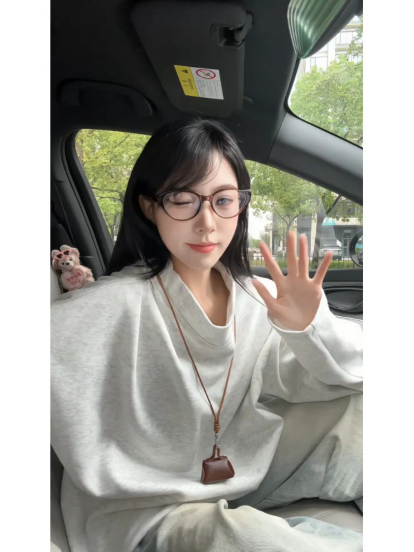 Свободный крой, базовая толстовка с длинными рукавами, осенняя одежда, смесь хлопка и полиэстера, с высоким воротником, удобный повседневный топ
Свободный крой, базовая толстовка с длинными рукавами, осенняя одежда, смесь хлопка и полиэстера, с высоким воротником, удобный повседневный топ