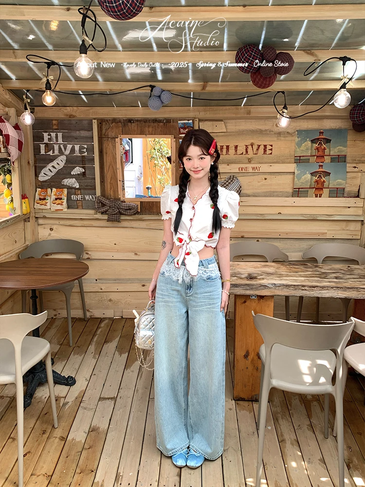 Синие джинсы с высокой талией, прямые, с кружевными вставками, широкие штанины, женские, летние, в корейском стиле, свободные, с эффектом похудения
Синие джинсы с высокой талией, прямые, с кружевными вставками, широкие штанины, женские, летние, в корейском стиле, свободные, с эффектом похудения