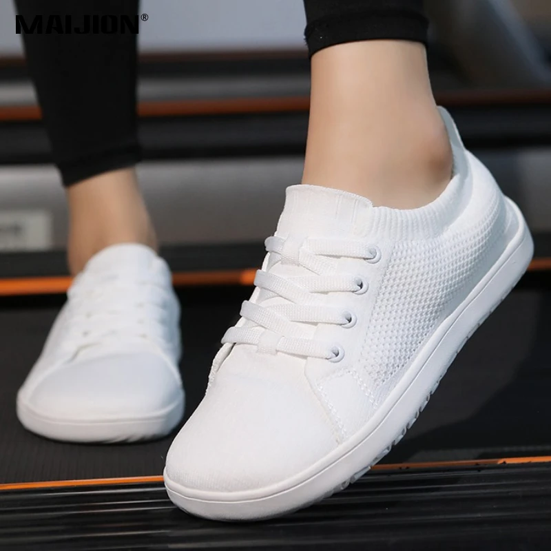 Zero Drop босиком прогулочная обувь унисекс легкие кроссовки для спортзала и фитнеса женские и мужские дышащие спортивные туфли с широким носком для кросс-тренинга
Zero Drop босиком прогулочная обувь унисекс легкие кроссовки для спортзала и фитнеса женские и мужские дышащие спортивные туфли с широким носком для кросс-тренинга