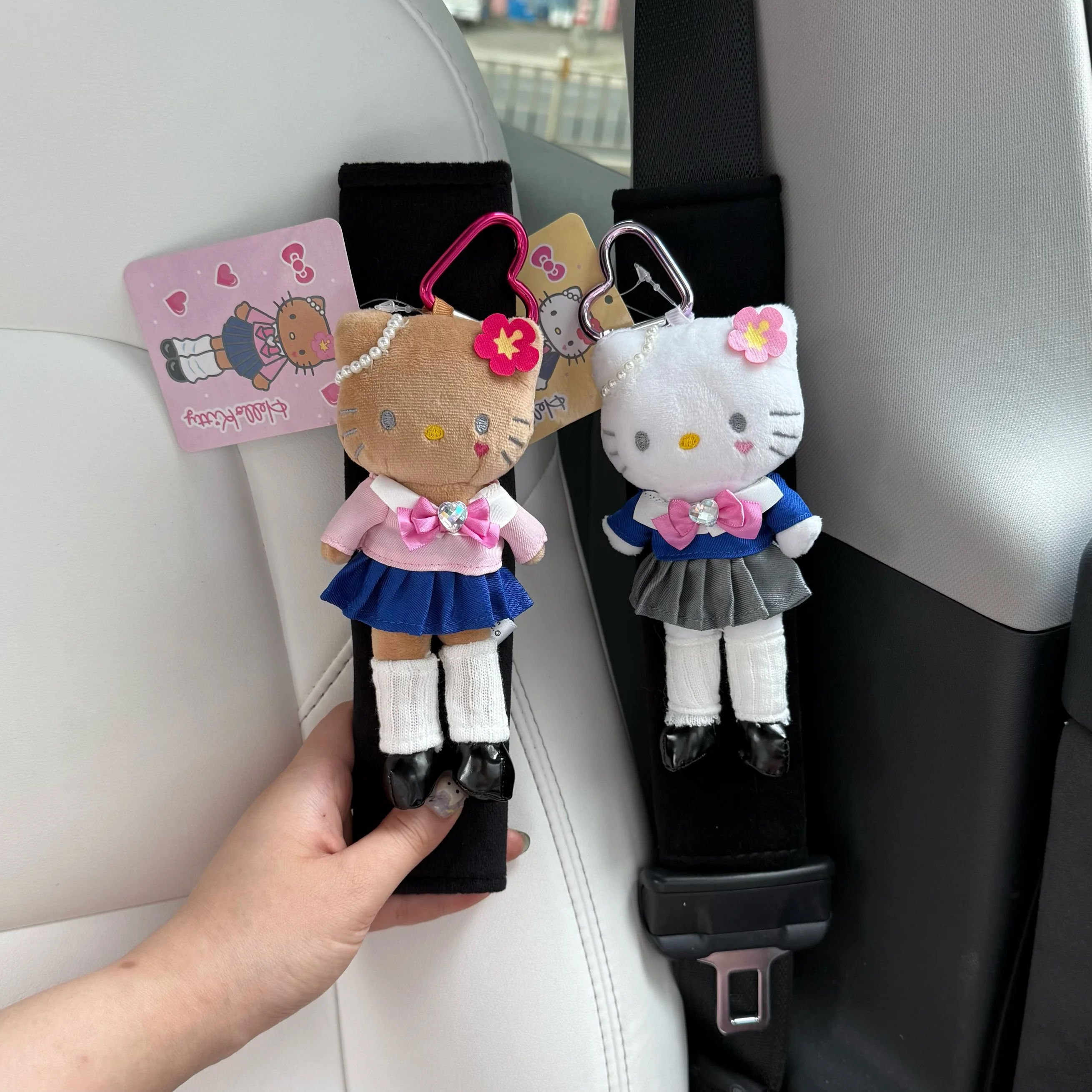 Hello Kitty Car Safety Belt Cover Adjustable Seat Belt Cover Shoulder Strap Cover Car Shoulder Protector Pad Auto Accessories 
Hello Kitty Car Safety Belt Cover Adjustable Seat Belt Cover Shoulder Strap Cover Car Shoulder Protector Pad Auto Accessories