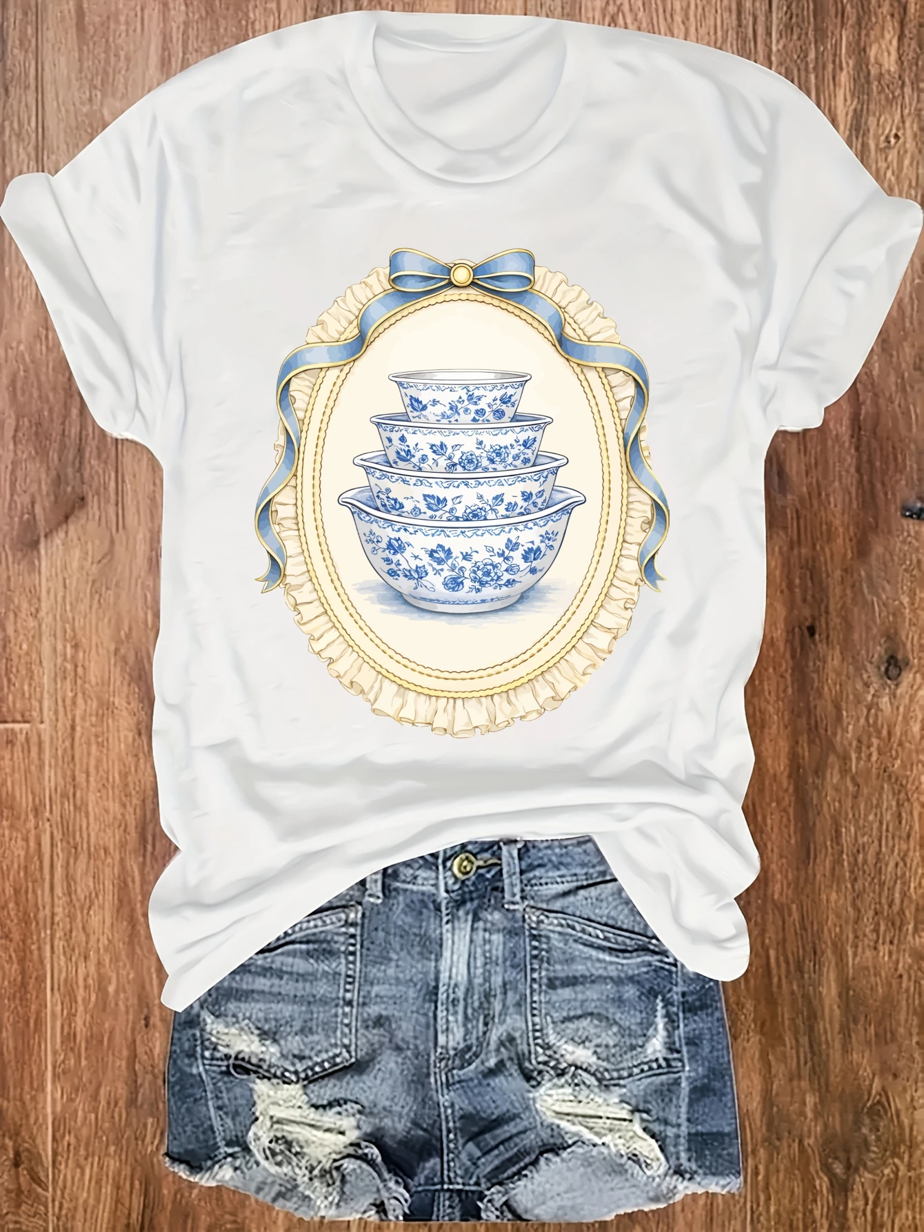 Women's plus size tank top Blue And White Bowls Framed With Ribbon Suitable for sports and daily wear Summer fashion tops womens
Women's plus size tank top Blue And White Bowls Framed With Ribbon Suitable for sports and daily wear Summer fashion tops womens