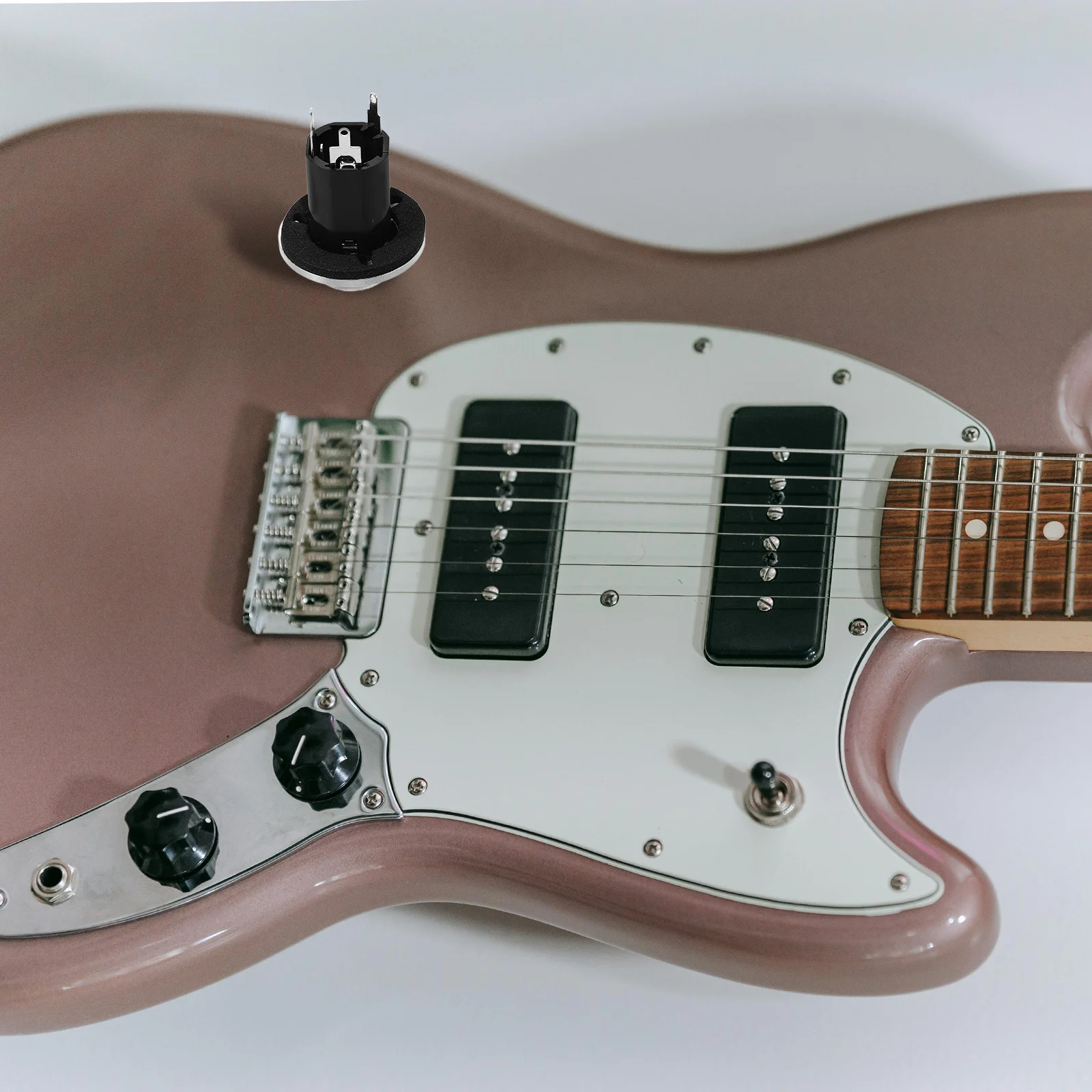 2Sets Guitar End Pin Jack Metal Pickup Plug Lightweight Portable 635Mm Stereo Output Jack Electric Guitar Supply
2Sets Guitar End Pin Jack Metal Pickup Plug Lightweight Portable 635Mm Stereo Output Jack Electric Guitar Supply