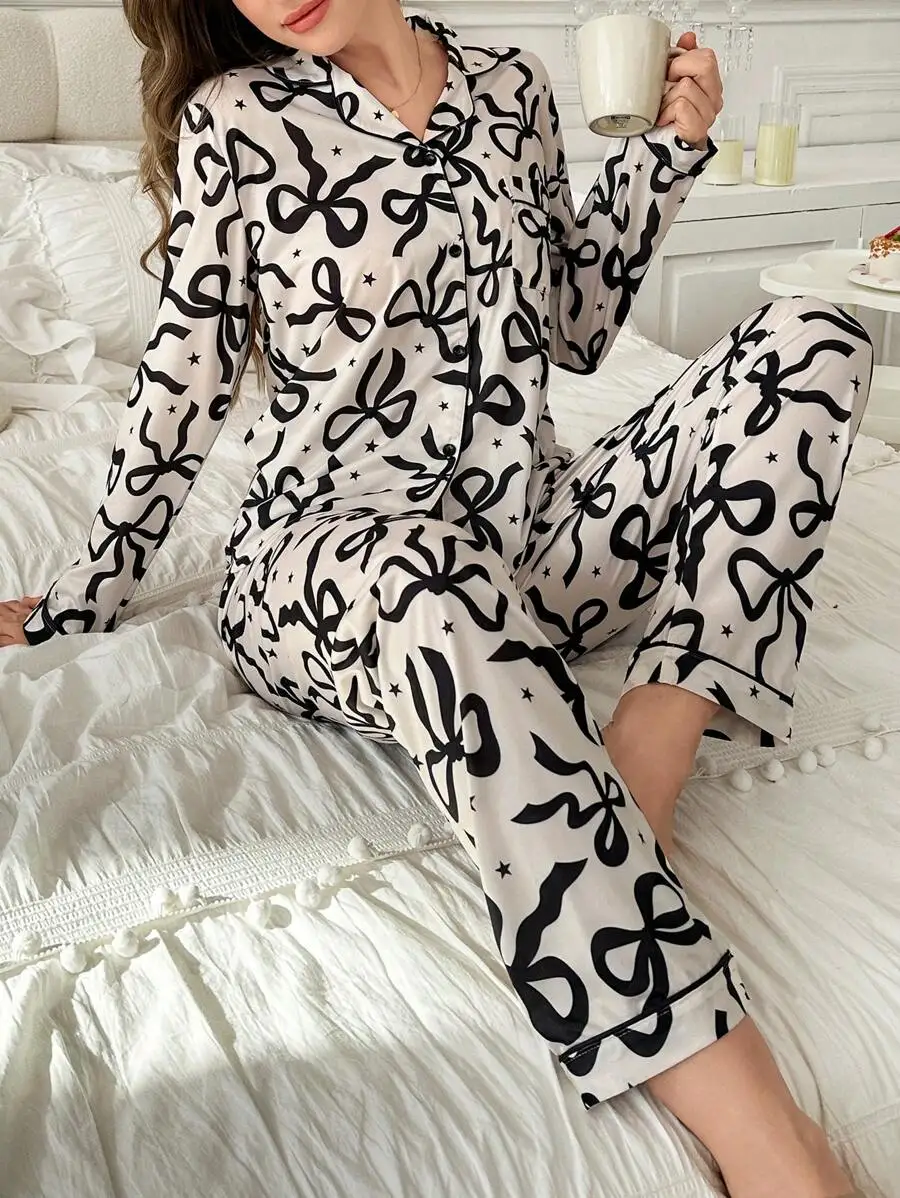 Black Bow & Star Print Lapel Long Sleeve Pajama Set for Women
Black Bow & Star Print Lapel Long Sleeve Pajama Set for Women