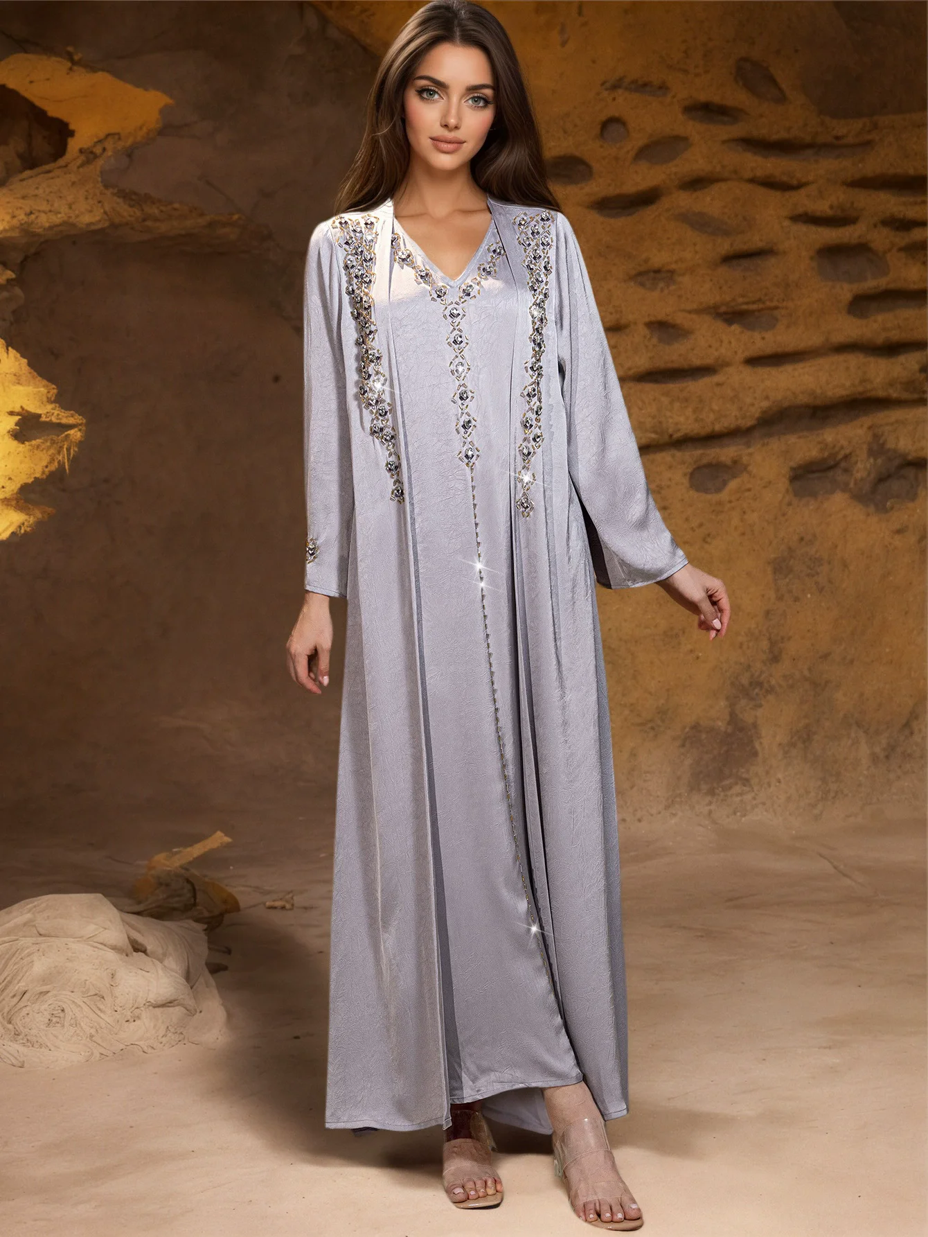 Рамадан Ближний Восток Исламская Роскошная Мода Дубай Саудовская Аравия Мусульманский Банкет Повседневный Кафтан Ручная сшивка Алмазный комплект из двух предметов
Рамадан Ближний Восток Исламская Роскошная Мода Дубай Саудовская Аравия Мусульманский Банкет Повседневный Кафтан Ручная сшивка Алмазный комплект из двух предметов