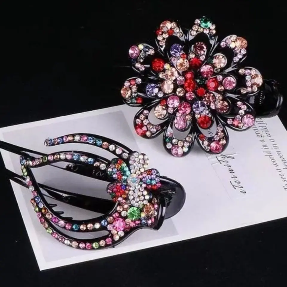 Ladies Korean Style Rhinestone Floral Summer Autumn Hair Clip for Women Girls Elegan Hair Claw Hair Accessories New Headwear
Ladies Korean Style Rhinestone Floral Summer Autumn Hair Clip for Women Girls Elegan Hair Claw Hair Accessories New Headwear