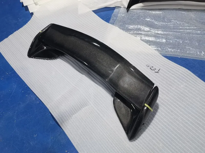 For Mazda RX7 FD3S Carbon Fiber Rear Trunik Spoiler Wing Lip Diffuser car Bodykits
For Mazda RX7 FD3S Carbon Fiber Rear Trunik Spoiler Wing Lip Diffuser car Bodykits