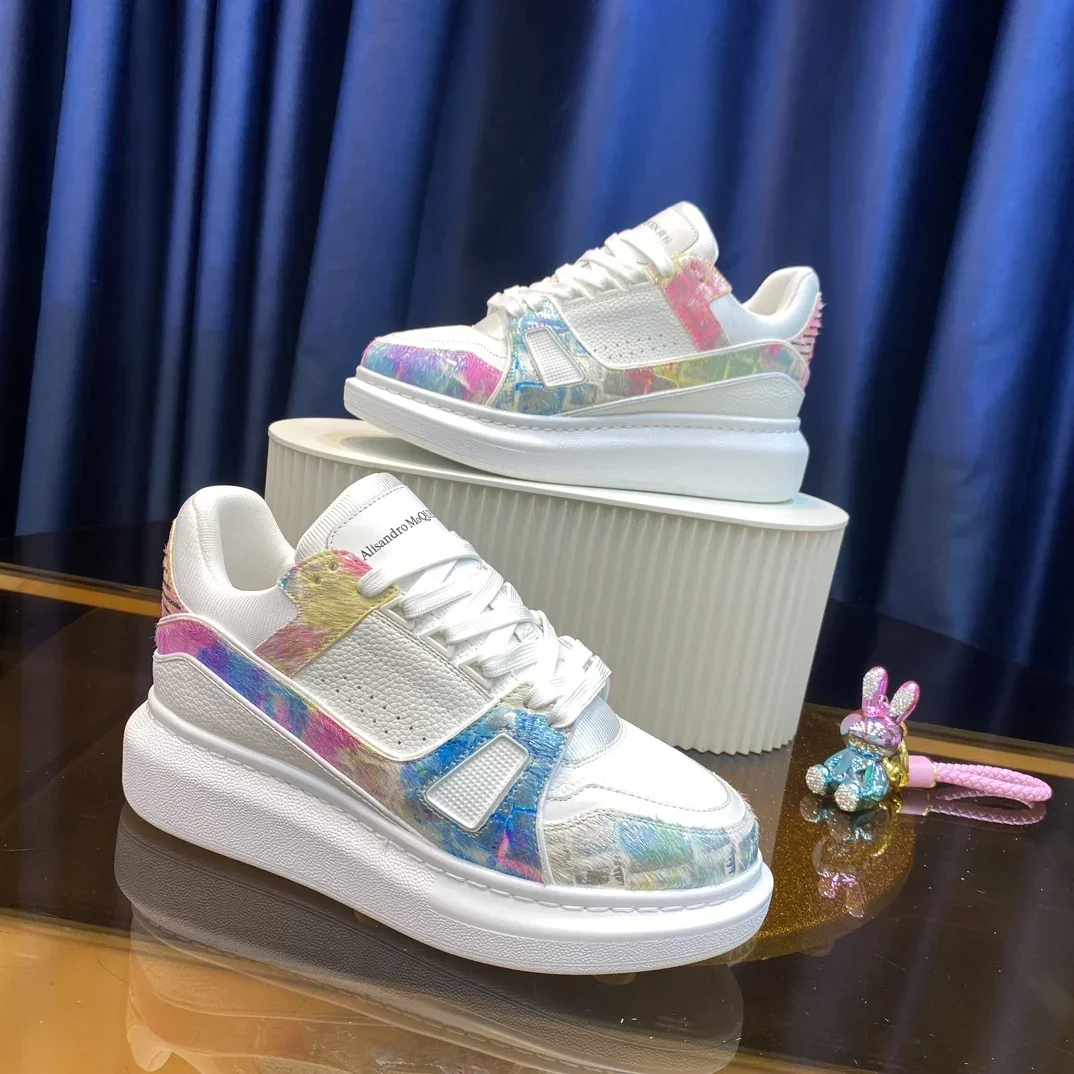 Top Hight Quality Mens Casual Sneakers Real Leather Womens Brand Designer Tennis Shoes Classic Fashion Design running shoes
Top Hight Quality Mens Casual Sneakers Real Leather Womens Brand Designer Tennis Shoes Classic Fashion Design running shoes