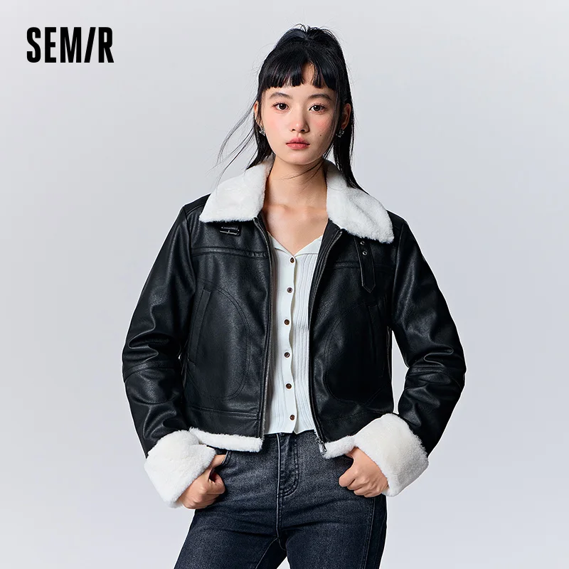 Semir Короткая куртка женская стеганая укороченная куртка из искусственной кожи 2025 Новая зимняя уличная стильная крутая верхняя одежда для маленьких девочек
Semir Короткая куртка женская стеганая укороченная куртка из искусственной кожи 2025 Новая зимняя уличная стильная крутая верхняя одежда для маленьких девочек