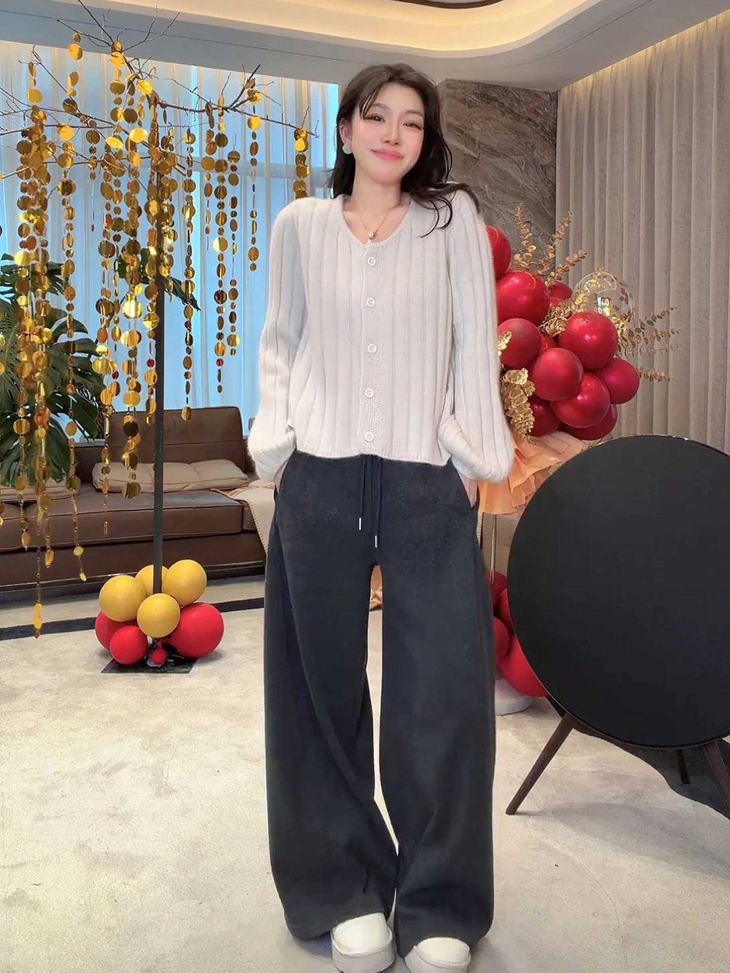 Loose Fit Women's Knitted Wool And Rabbit Fur Blend Sweater Casual Sle Spring Season Long Sve round Ne Open Cardigan
Loose Fit Women's Knitted Wool And Rabbit Fur Blend Sweater Casual Sle Spring Season Long Sve round Ne Open Cardigan