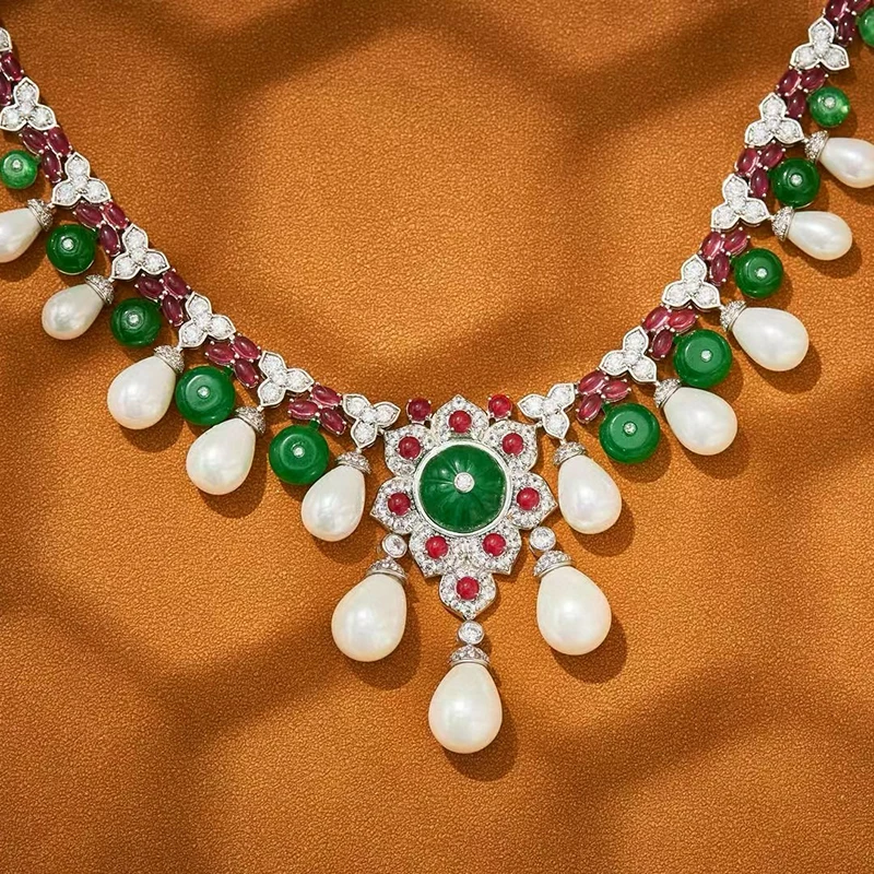 Pure 925 Sterling Silver Jewelry For Women Water Drop Pearls Green Gemstone Wedding Jewelry Set High Quality Earrings Necklace
Pure 925 Sterling Silver Jewelry For Women Water Drop Pearls Green Gemstone Wedding Jewelry Set High Quality Earrings Necklace