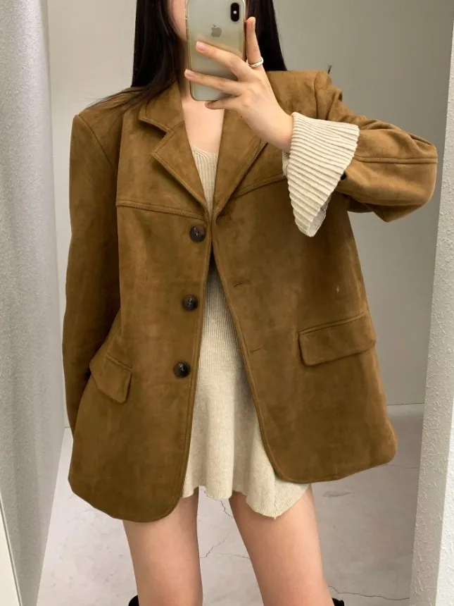 Американский женский пиджак из замши и бархата с длинными рукавами, приталенный, универсальный, из полиэфирного волокна, на одной пуговице
Американский женский пиджак из замши и бархата с длинными рукавами, приталенный, универсальный, из полиэфирного волокна, на одной пуговице