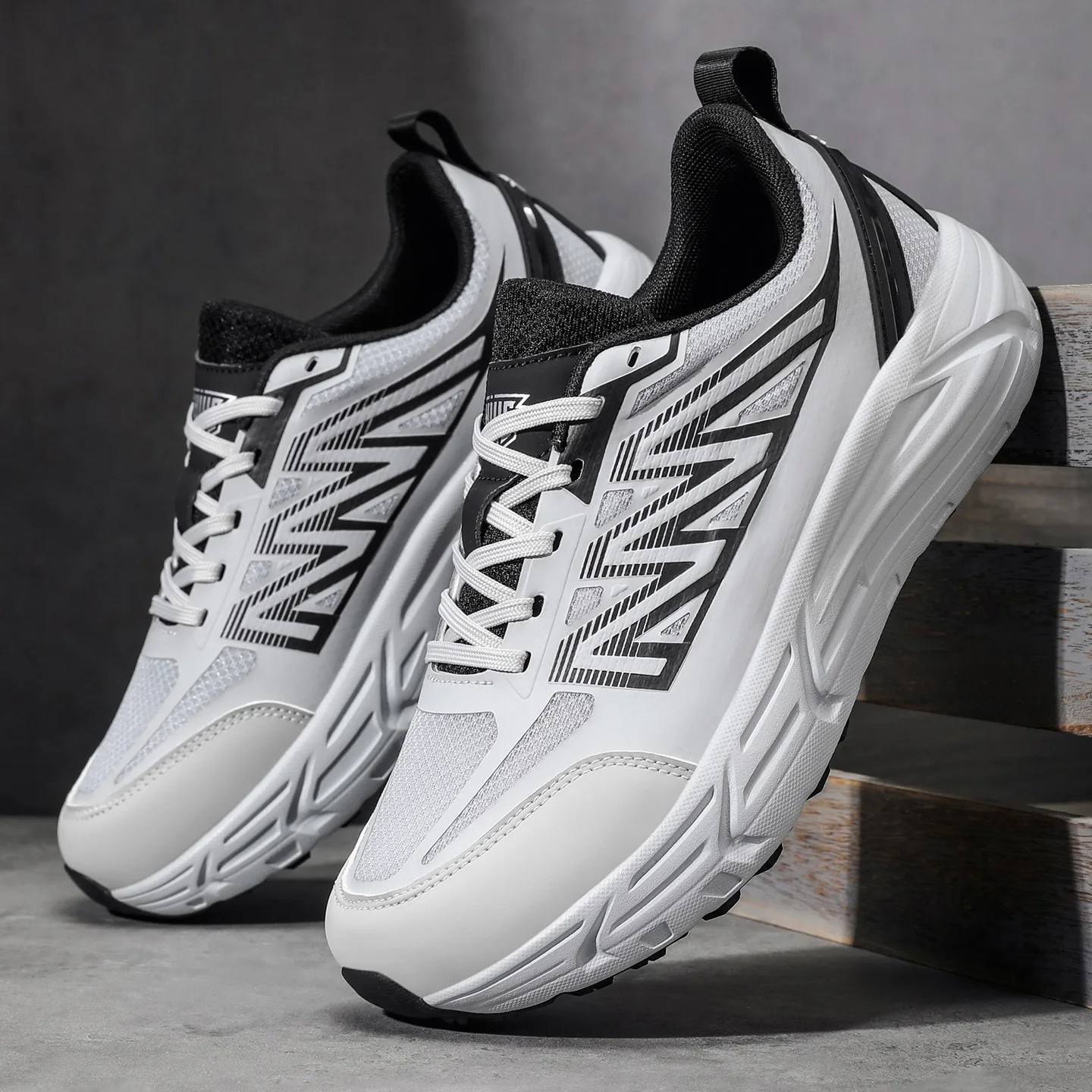 Новые осенние черные спортивные кроссовки 2026 года для мужчин: удобные, нескользящие, для активного отдыха и повседневной носки
Новые осенние черные спортивные кроссовки 2026 года для мужчин: удобные, нескользящие, для активного отдыха и повседневной носки