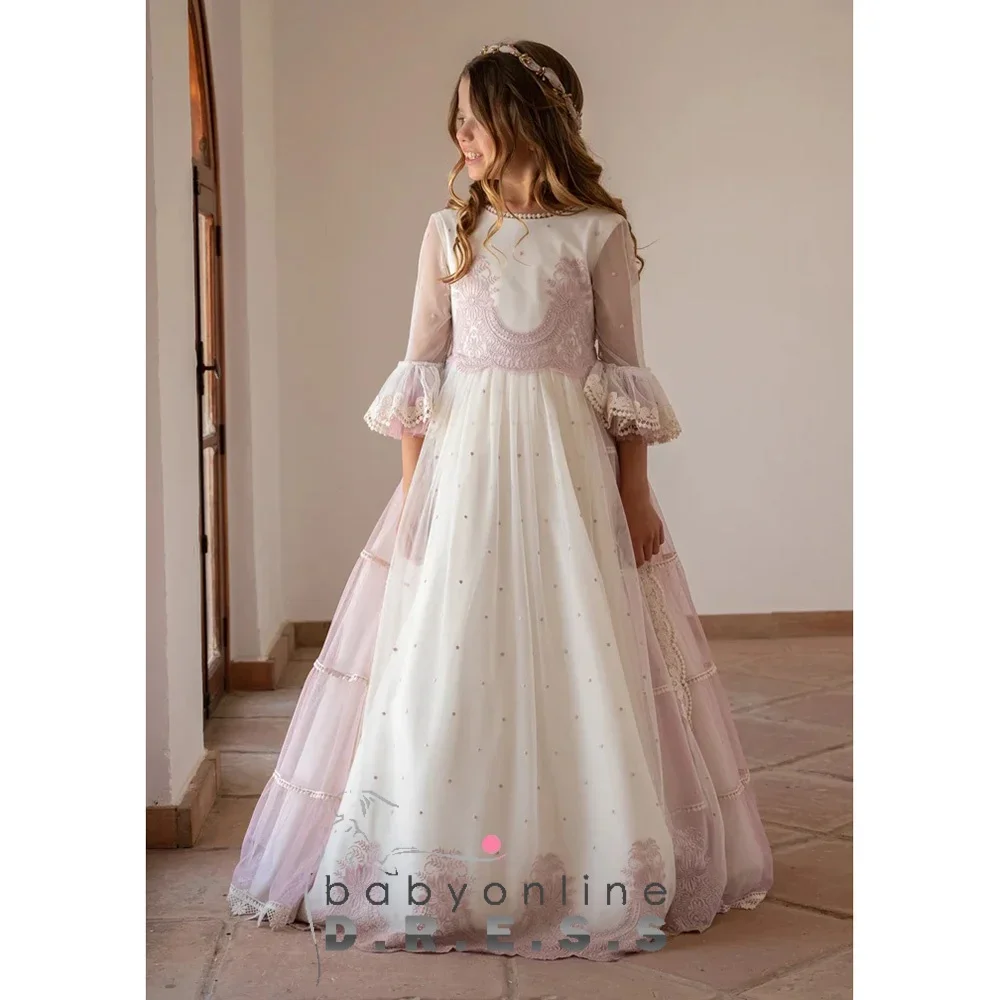 Custom Luxury Flower Girl Dress Wedding Gown Birthday Party Pageant Catwalk Bell Sleeve Lace Tulle Dress فساتين اطفال
Custom Luxury Flower Girl Dress Wedding Gown Birthday Party Pageant Catwalk Bell Sleeve Lace Tulle Dress فساتين اطفال