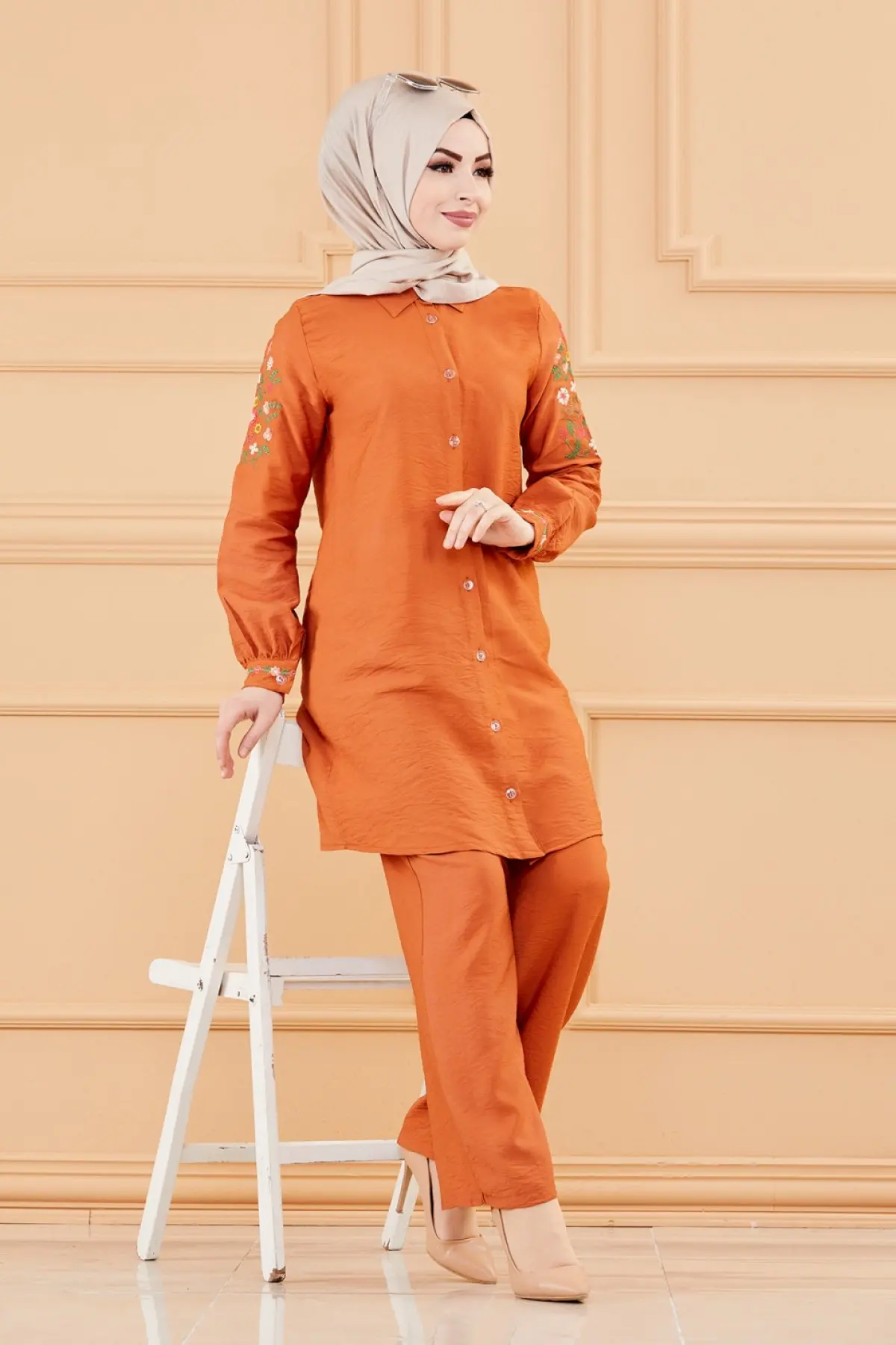 Women's Tunic Pants 2021 Hijab Hijab Turkey Dubai bottom for Women Clothing Muslim women hijab Pullover
Women's Tunic Pants 2021 Hijab Hijab Turkey Dubai bottom for Women Clothing Muslim women hijab Pullover