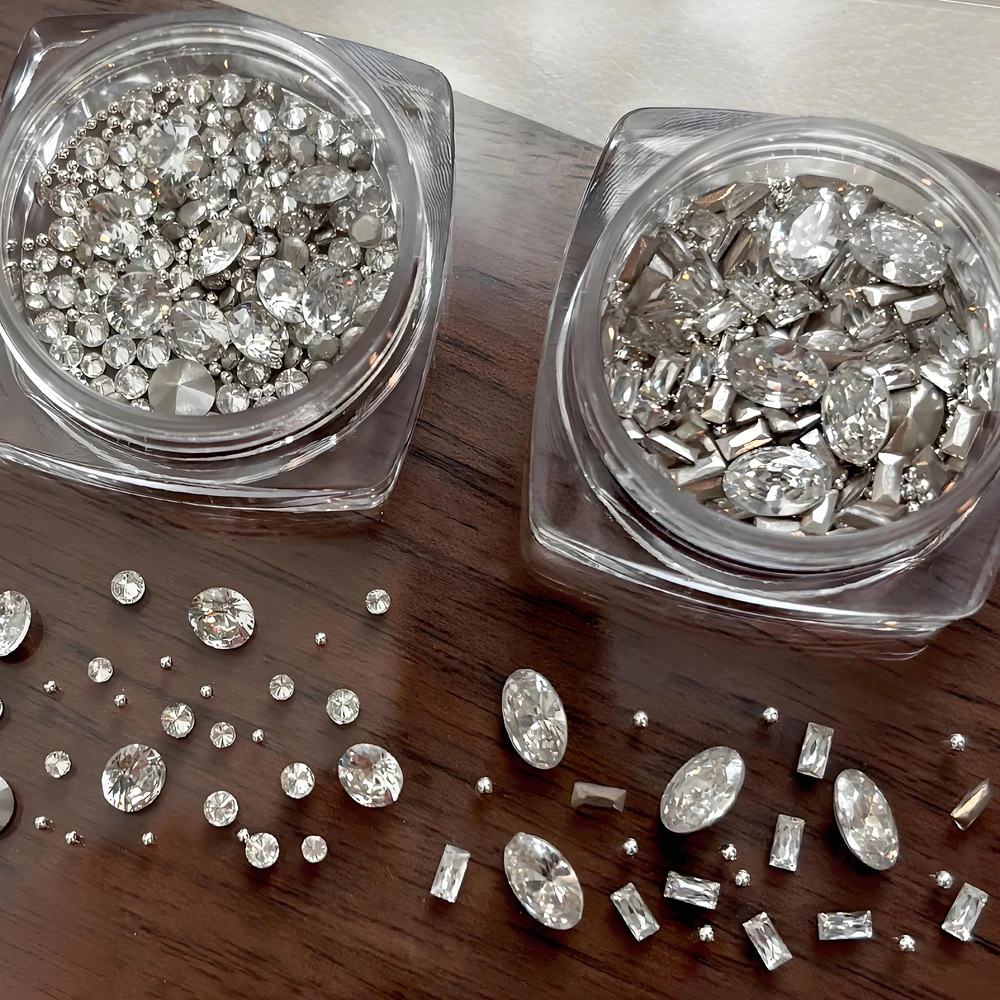 100PCS White 3D Crystal Nail Art Rhinestone Accessories Gem Stone For Manicure Decor Nails Decoration Design Supplies Material
100PCS White 3D Crystal Nail Art Rhinestone Accessories Gem Stone For Manicure Decor Nails Decoration Design Supplies Material