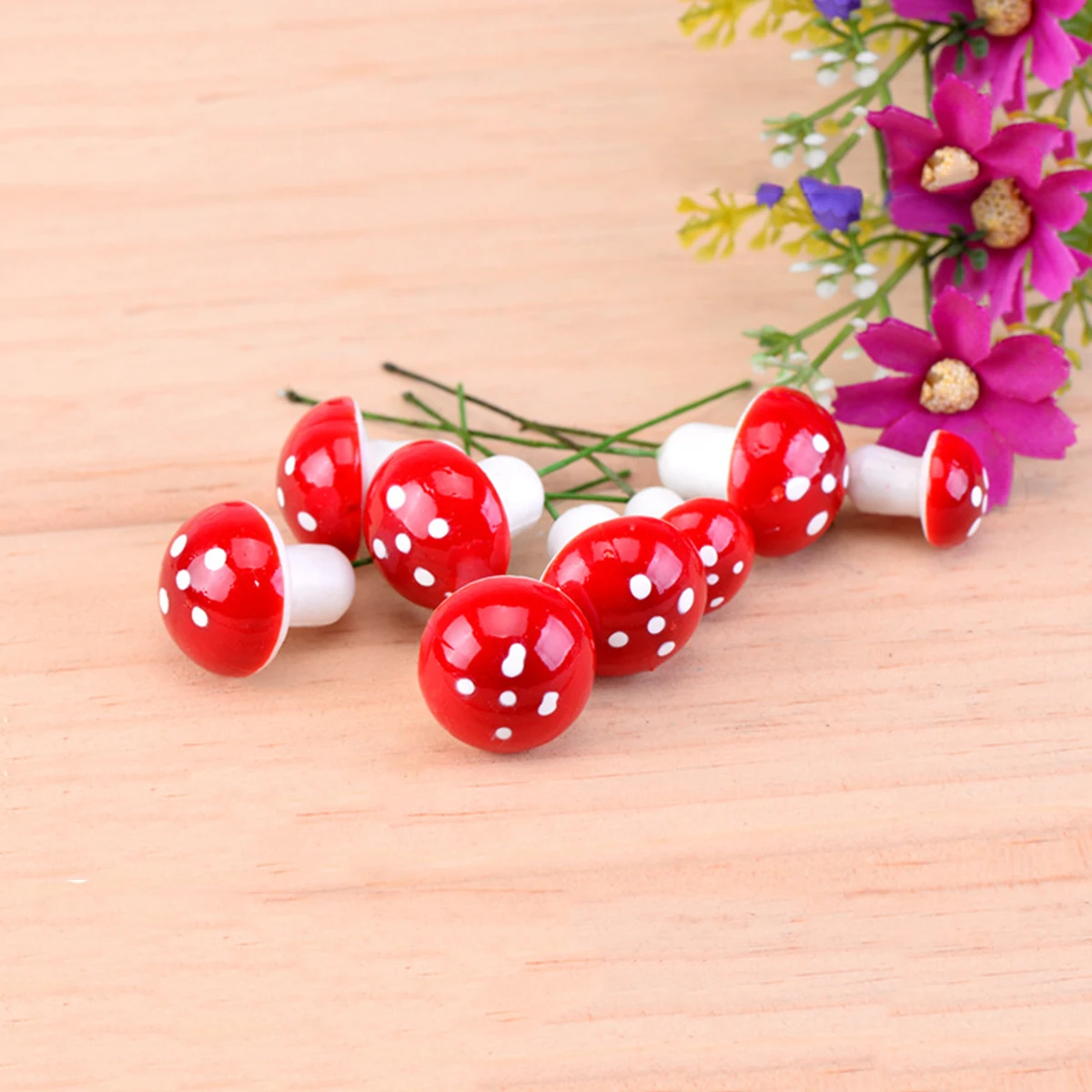 20 Pcs Simulation Foam Mushroom Mini Mushrooms for Fairy Garden Miniature Accessories
20 Pcs Simulation Foam Mushroom Mini Mushrooms for Fairy Garden Miniature Accessories