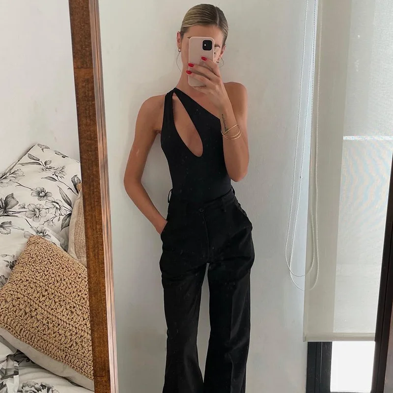 Personality Slanted Shoulder Design Hollow Sexy Hottie Fashionable Slim Fit Solid Color Summer Base Layer Bodysuit Wome Clothing
Personality Slanted Shoulder Design Hollow Sexy Hottie Fashionable Slim Fit Solid Color Summer Base Layer Bodysuit Wome Clothing