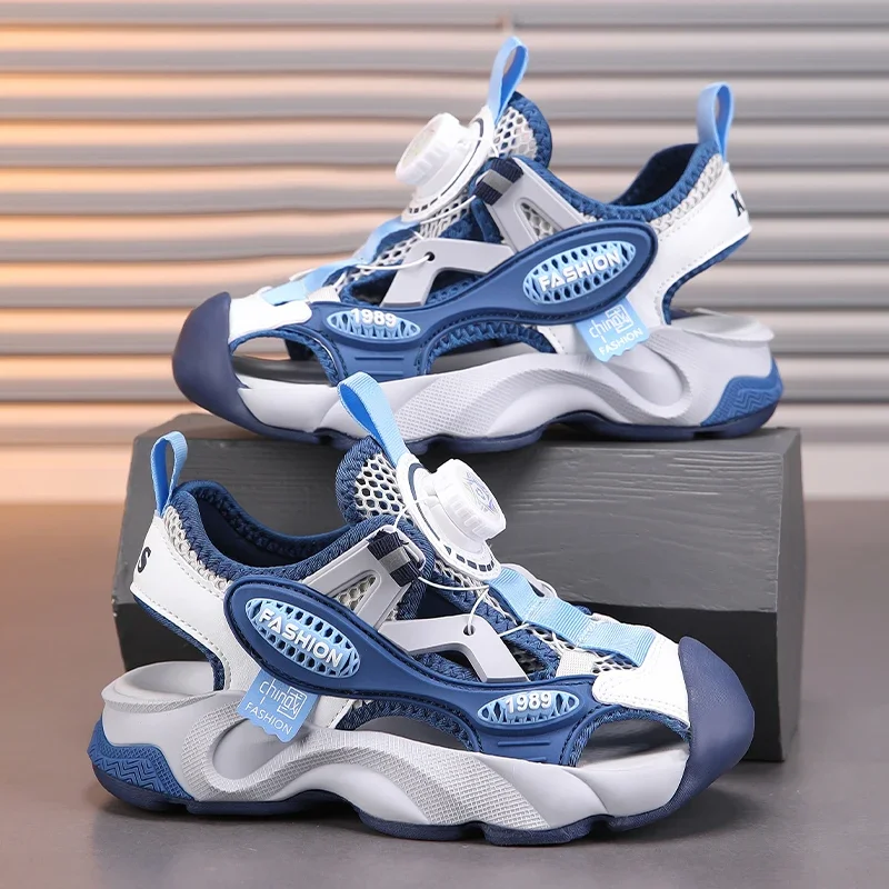 Children's Sports Sandals Soft Sole Anti Slip Boys and Girls Beach Sandals Outdoor Summer Anti-collision Student Casual Sandals
Children's Sports Sandals Soft Sole Anti Slip Boys and Girls Beach Sandals Outdoor Summer Anti-collision Student Casual Sandals