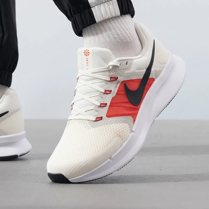 Nike Men's Run Swift 3 Running Shoes, 2026 Summer New Style, Cushioning Breathable Casual Sneakers DR2695-107
Nike Men's Run Swift 3 Running Shoes, 2026 Summer New Style, Cushioning Breathable Casual Sneakers DR2695-107