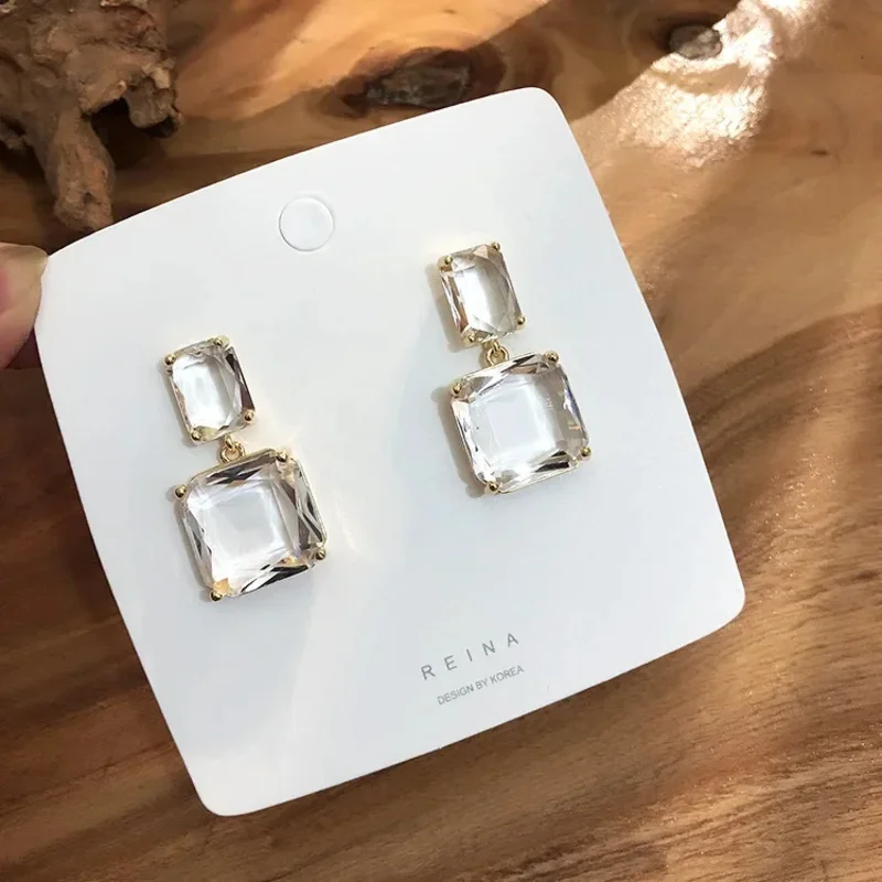 TUES Korean New Design Fashion Jewelry Double Square Earrings Luxury Transparent Glass Crystal Party Earrings for women gift
TUES Korean New Design Fashion Jewelry Double Square Earrings Luxury Transparent Glass Crystal Party Earrings for women gift