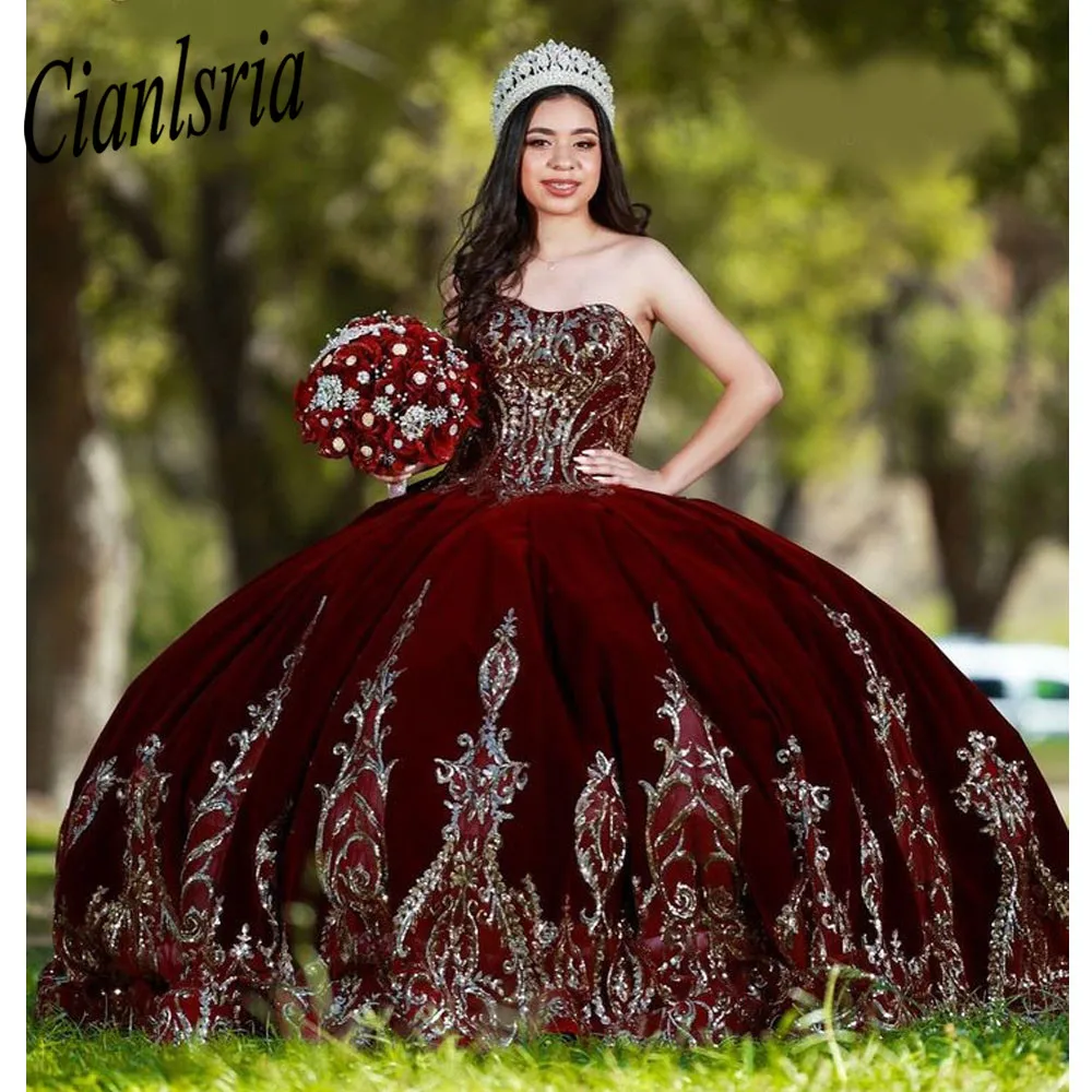 Burgundy Sweetheart Quinceanera Dress Glittering Lace For 15 Party Formal Dress Ball Gown 16 Birthday Princess Gown Gown
Burgundy Sweetheart Quinceanera Dress Glittering Lace For 15 Party Formal Dress Ball Gown 16 Birthday Princess Gown Gown