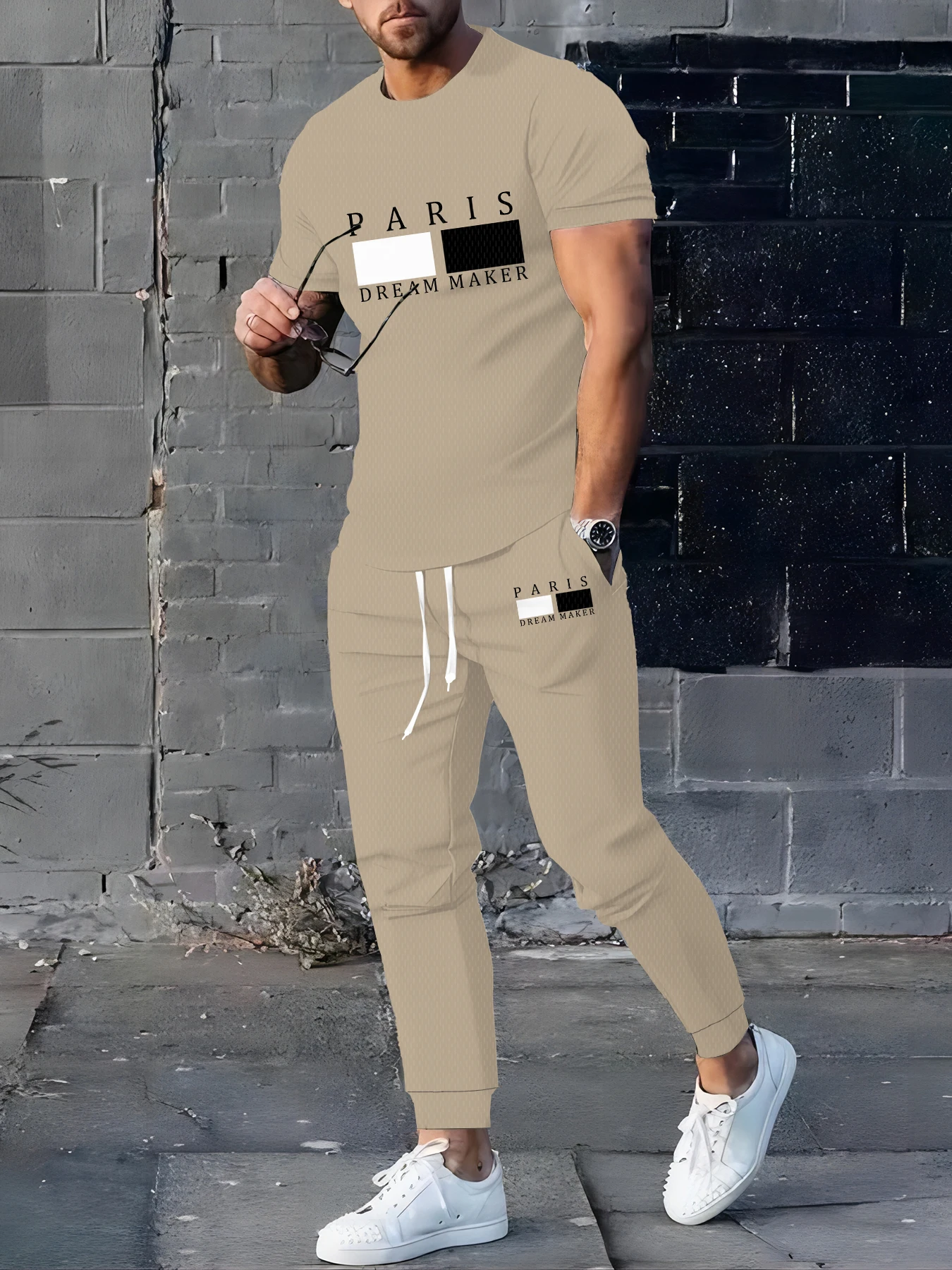 The new men's suit for the summer of is a casual fashionable comfortable and breathable outdoor sportswear
The new men's suit for the summer of is a casual fashionable comfortable and breathable outdoor sportswear